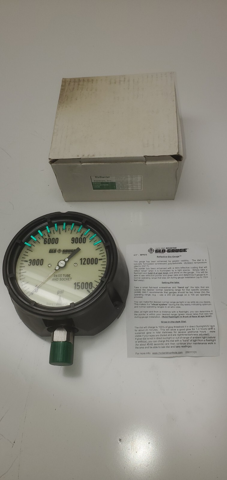 McDaniel MPB/SCQG AB20510 15,000 Psi Pressure Gauge 316 SS Tube and Socket  1/2"