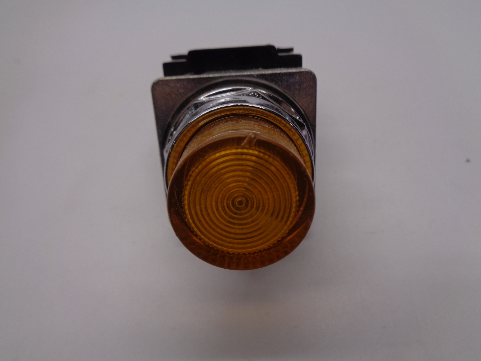 SIEMENS 52AAF PILOT LIGHT AMBER NSNP