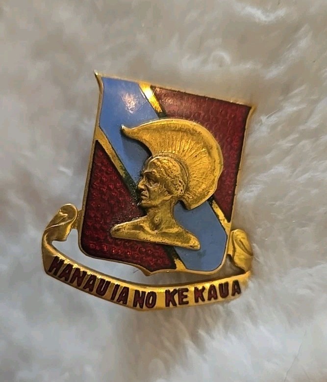 Vintage 63rd Field Artillery Battalion Military Unit Crest DUI Enamel Lapel Pin