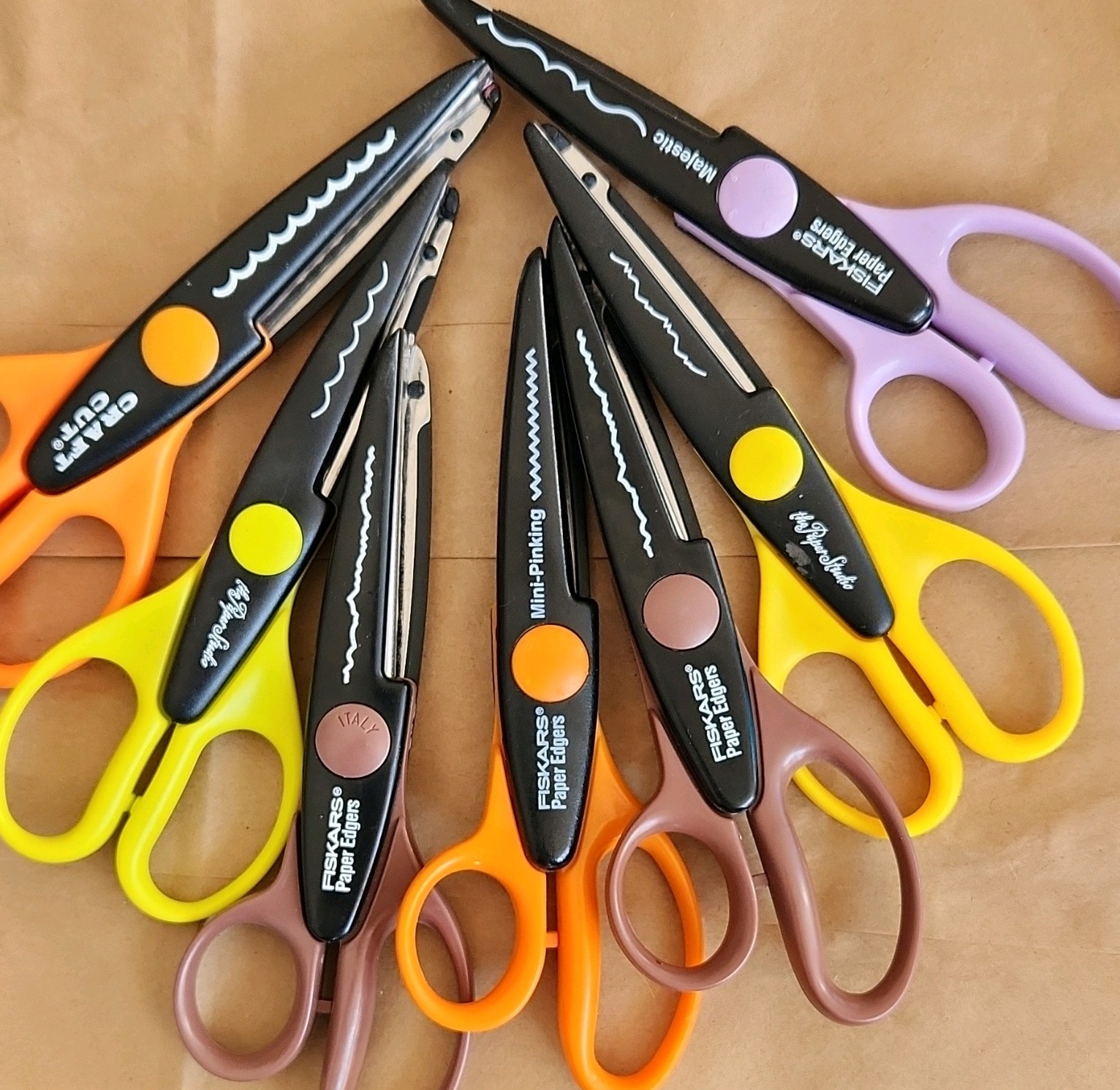 Lot of 7 Decorative Paper Edgers Craft Scissors Set Assorted Decorative Blades