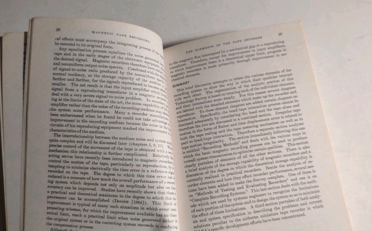 NASA MAGNETIC TAPE RECORDING Technology Survey Utilization Division Manual Book.
