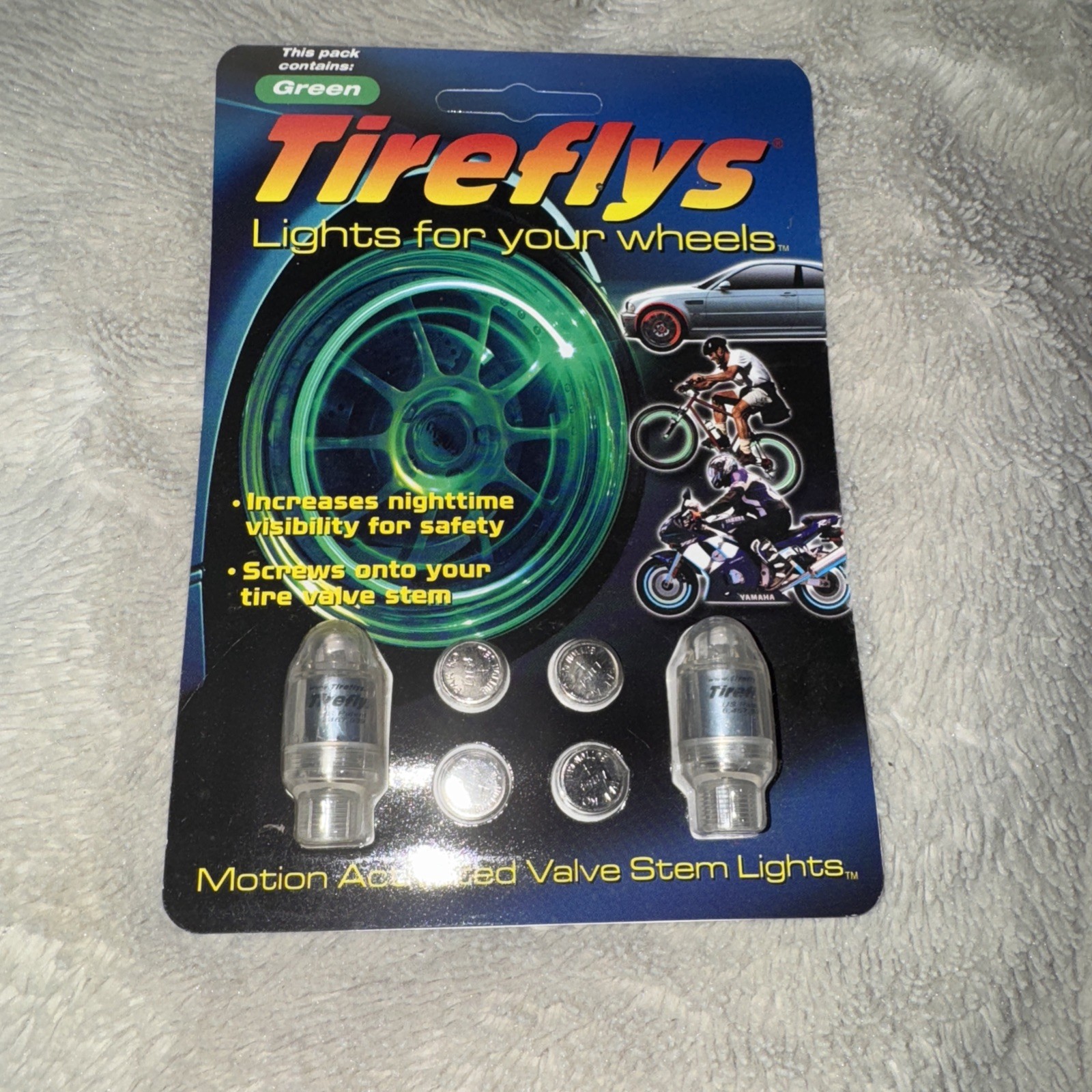 COPPIA VALVOLE COLORATE PER RUOTA BICICLETTA LUCI LED MOTO AUTO COLORI LUCE BIKE