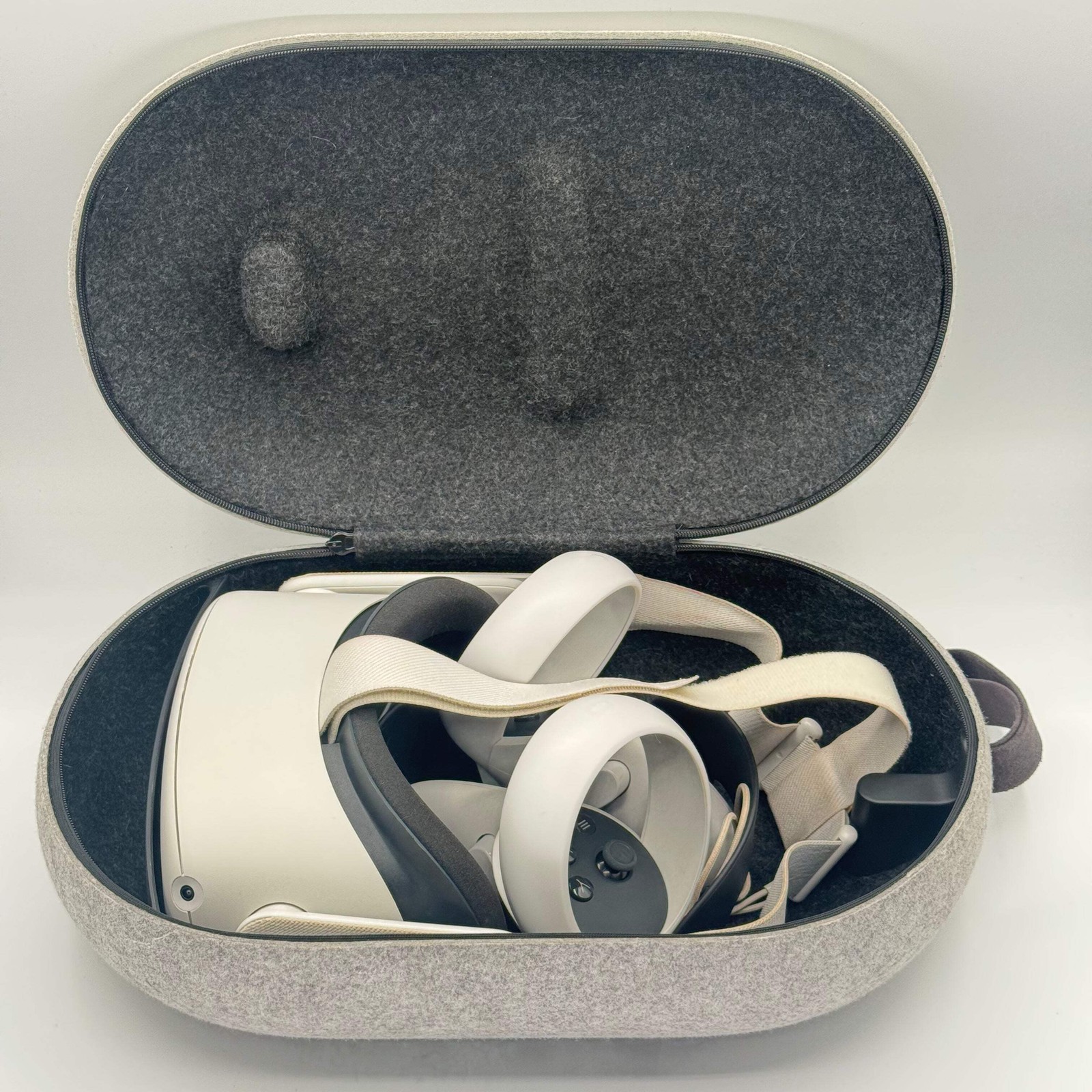Meta Quest 2 KW49CM VR Headset 64GB White