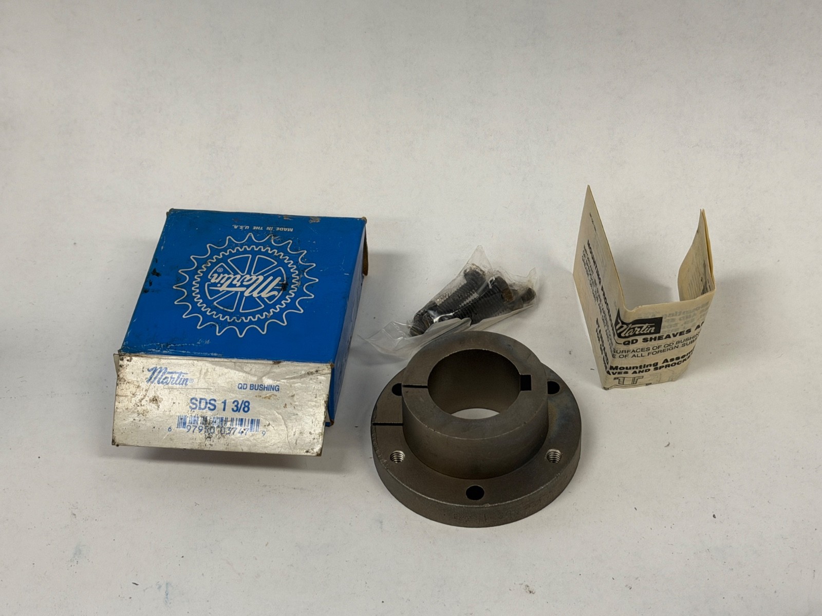 New Martin SDS 1-3/8” QD Bushing w/ Hardware Free Shipping