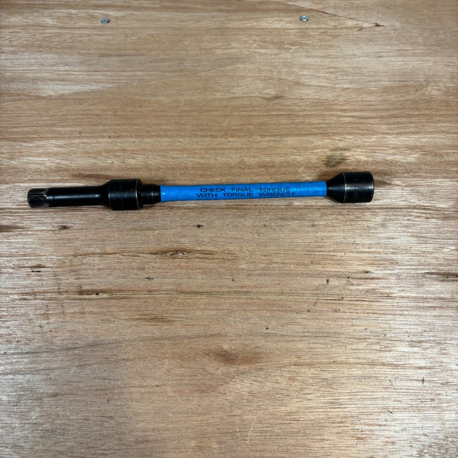Snap-on Blue-Point 80 ft-lb Torque Stick Extension 1/2 Drive LSR1000EXT Blue