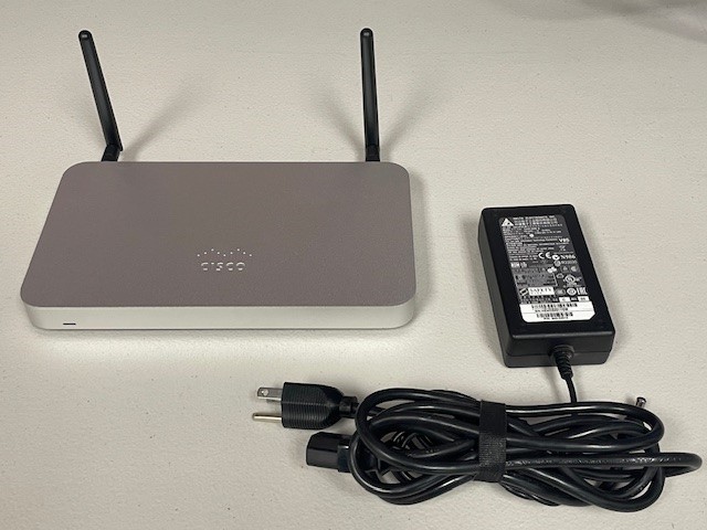 Cisco Meraki MX64W-HW Wireless 600Mbps 6x 1GB RJ-45 UNCLAIMED Firewall w/Adapter