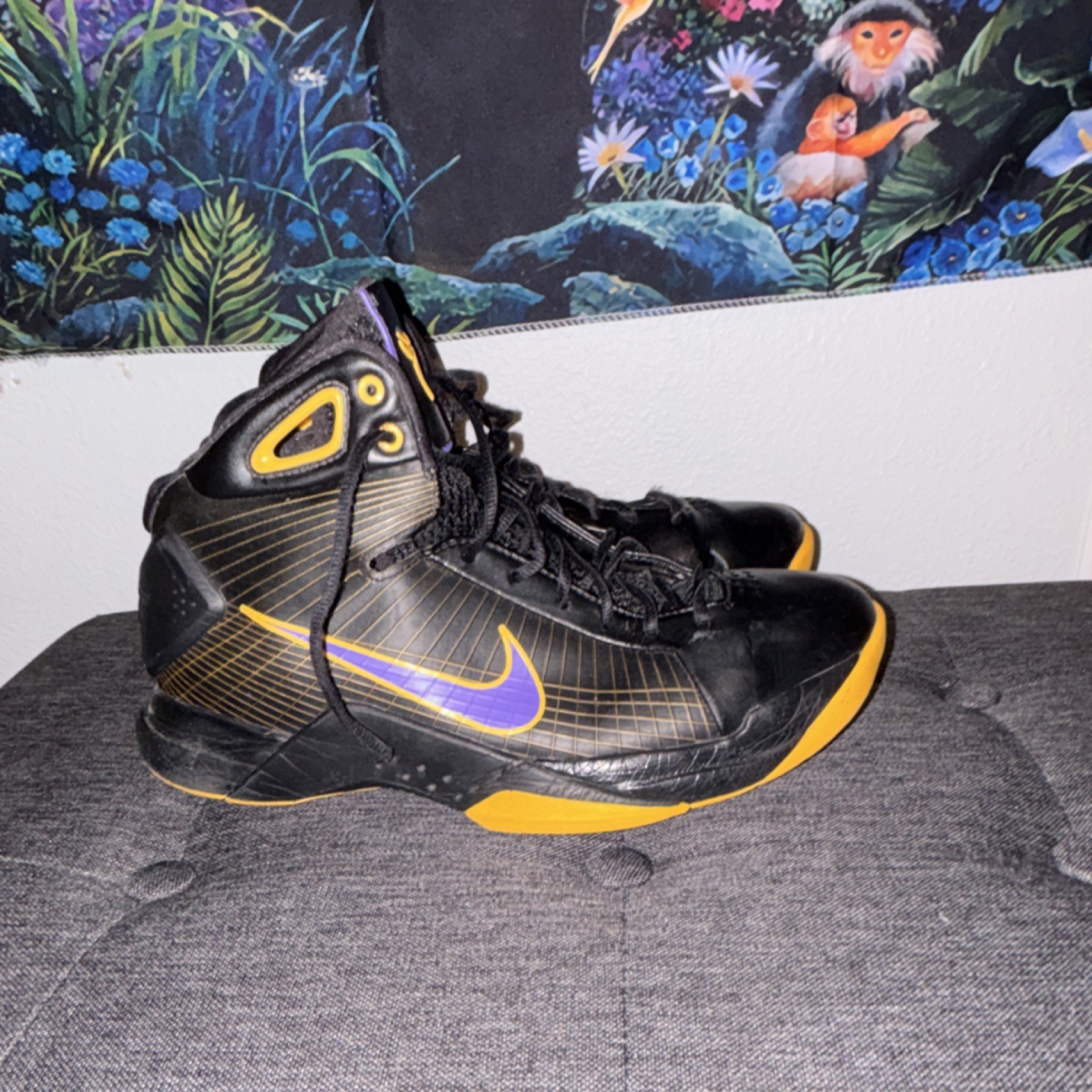 Nike Hyperdunk Kobe Bryant High Top Basketball Sneaker size 7.5 men