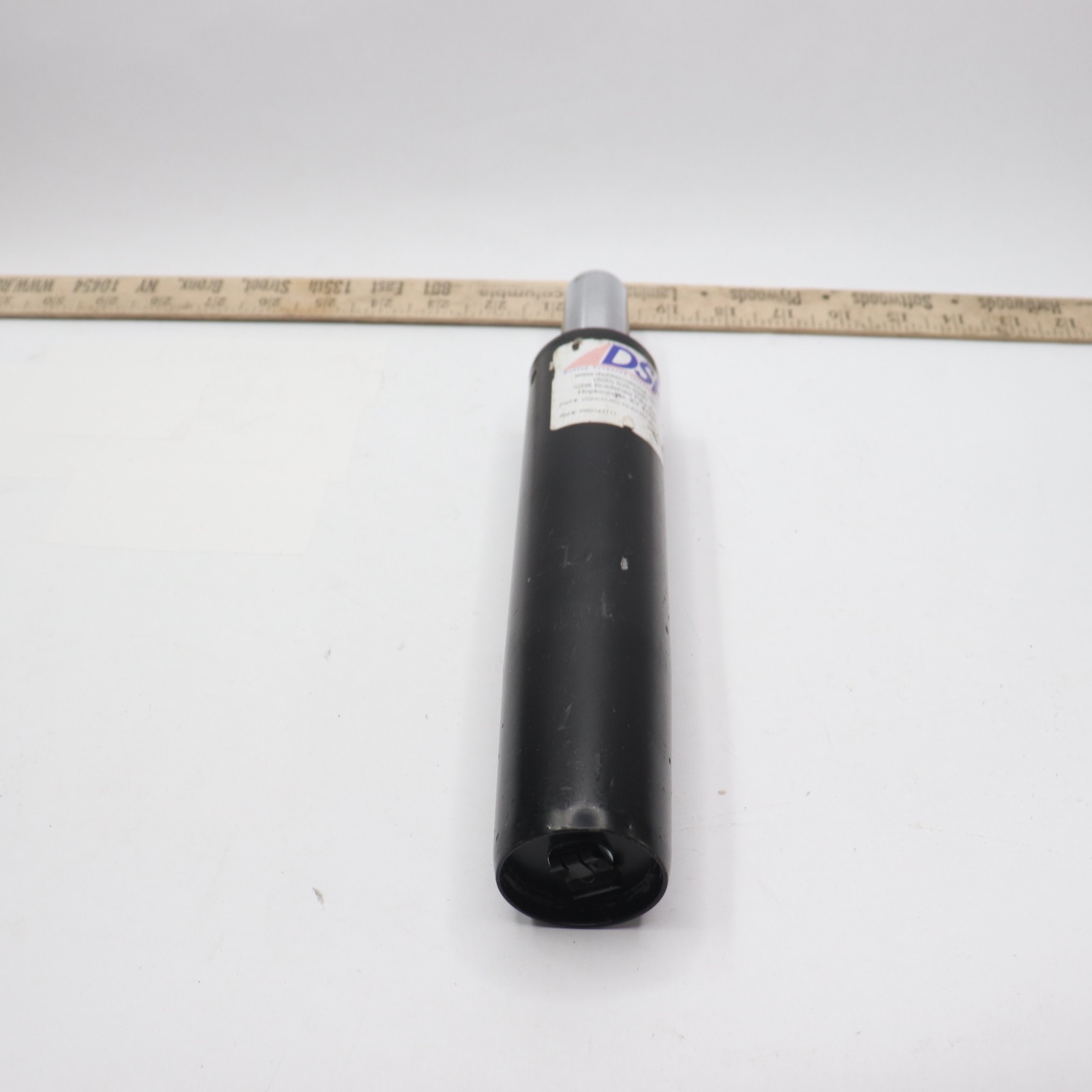 DSI Ergonomic Low Chair Vinyl Black - NO CHAIR - LIFT PUMP ONLY