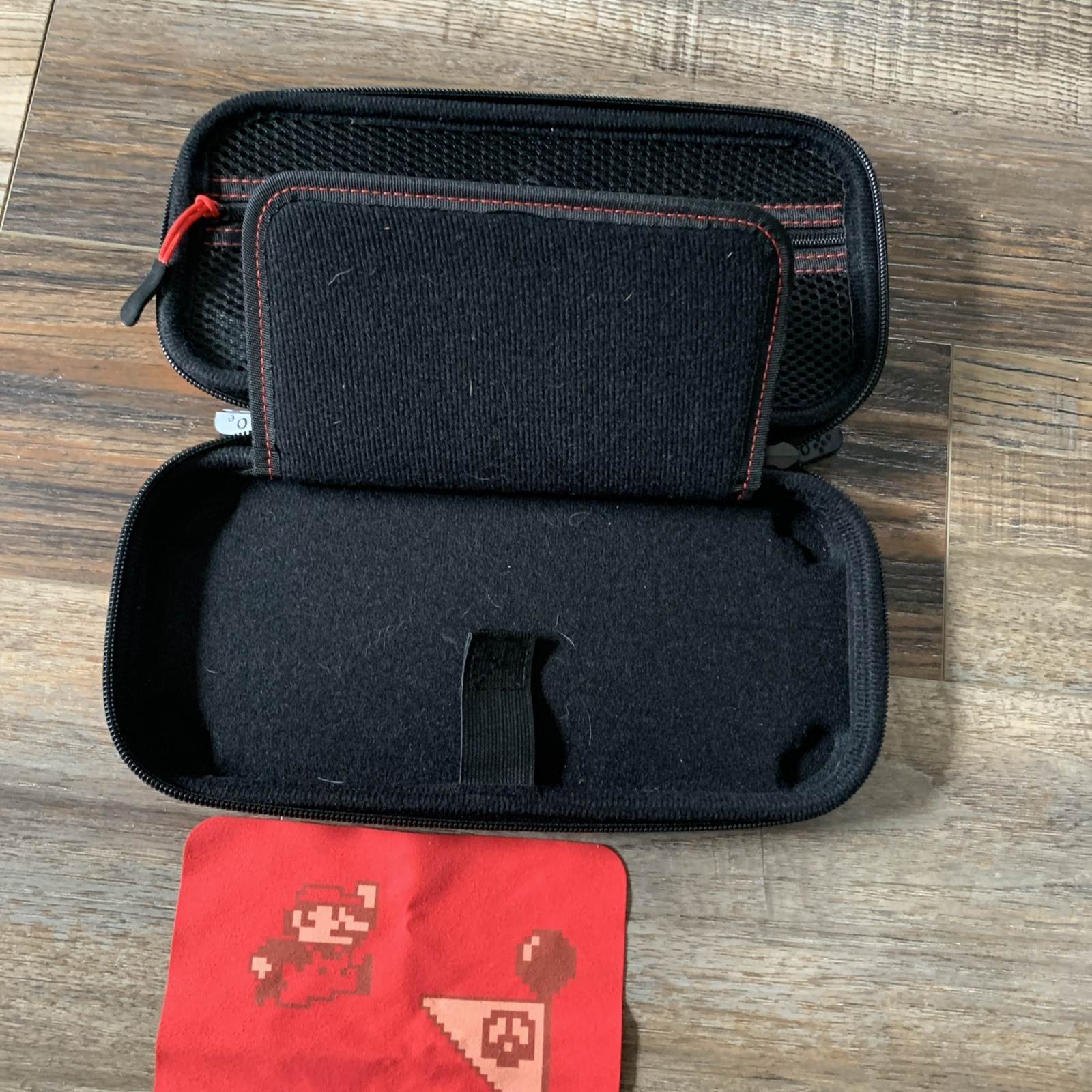 Nintendo Switch Super Mario Carrying Case Holds Console & Games Cartridges