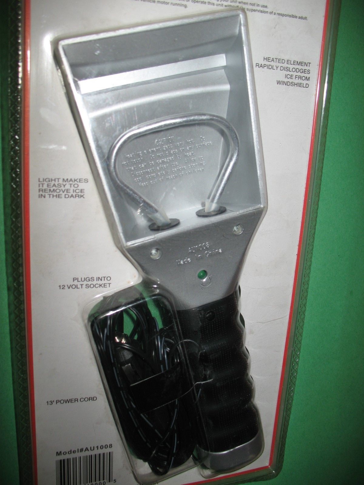 HEATED ICE SCRAPER WITH BRIGHT LIGHT NEW