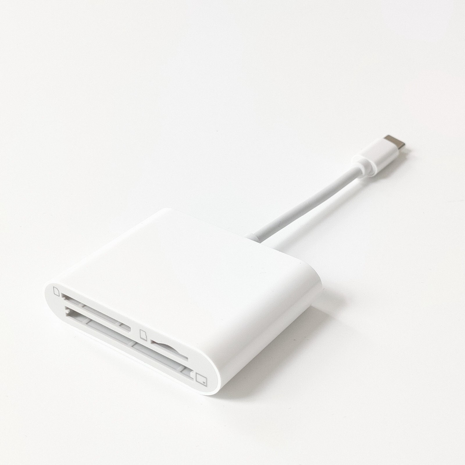 USB C to SD CF Card Reader for iPad Pro/Macbook Supports CompactCF/SD/TF card