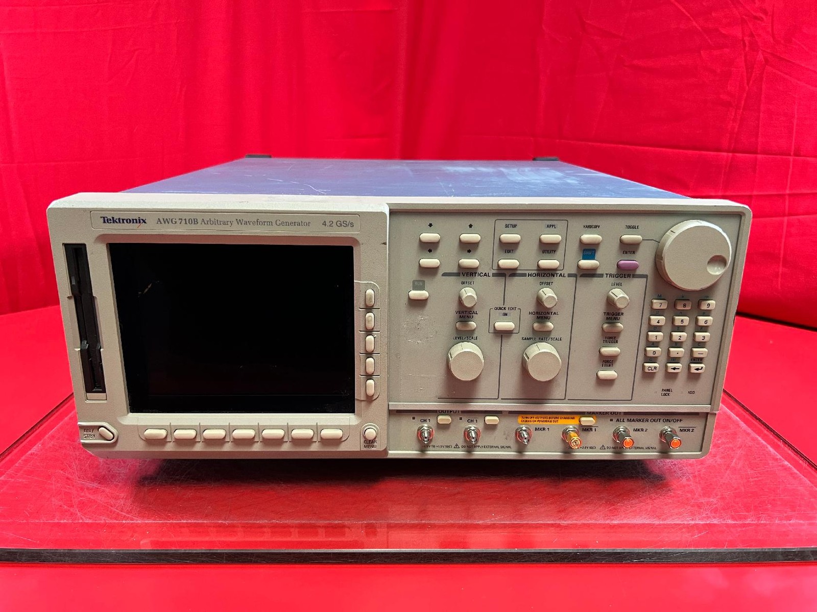Tektronix AWG710B Opt. 01, 02, Arbitrary Waveform Generator, J30455