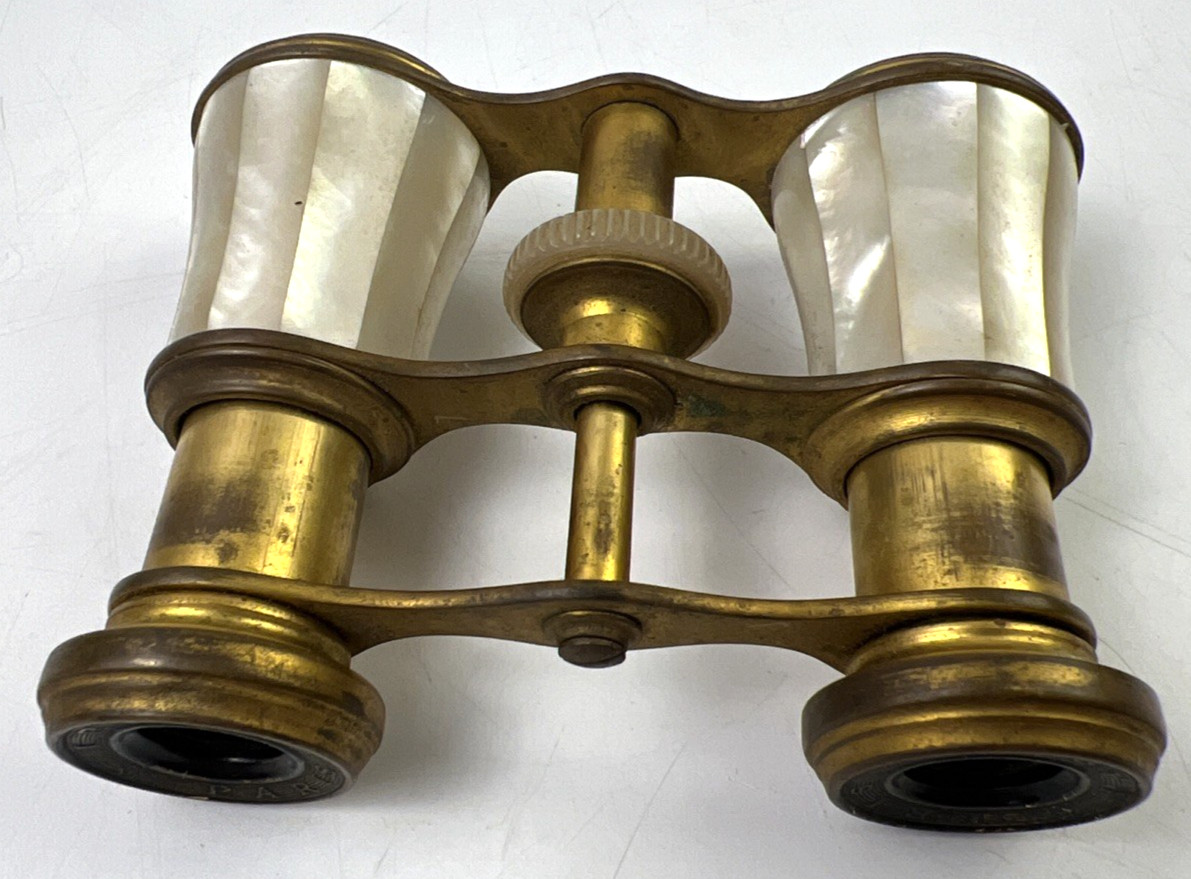 Opera Compact Binoculars Iris Paris Mother of Pearl Finish/Brass Read Descriptio