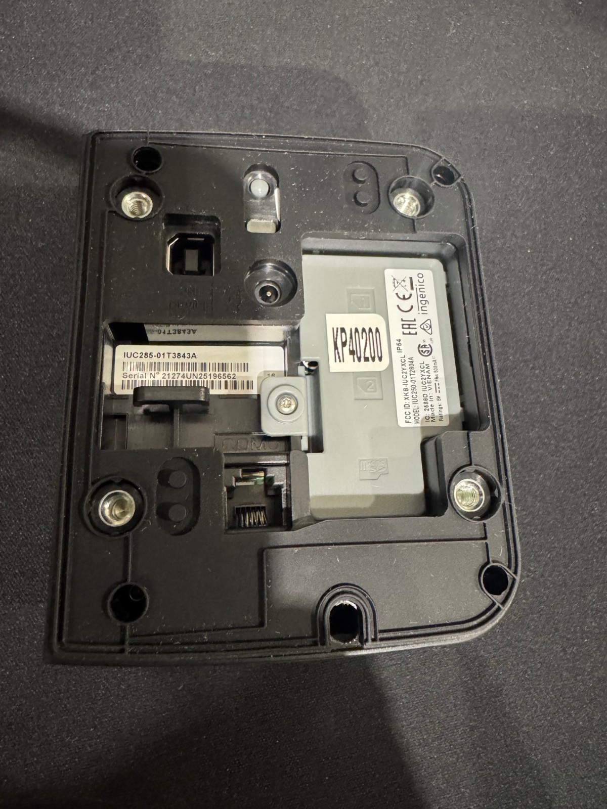 Ingenico IUC285