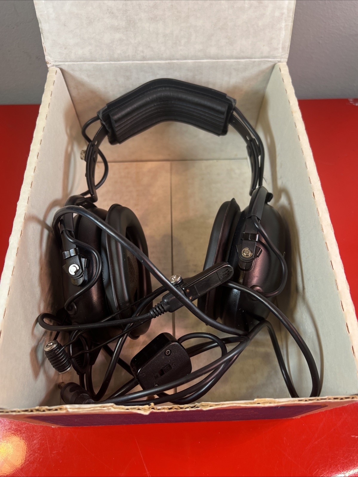 Flightcom Model 4D Aviation Headset w/ Box *Tested