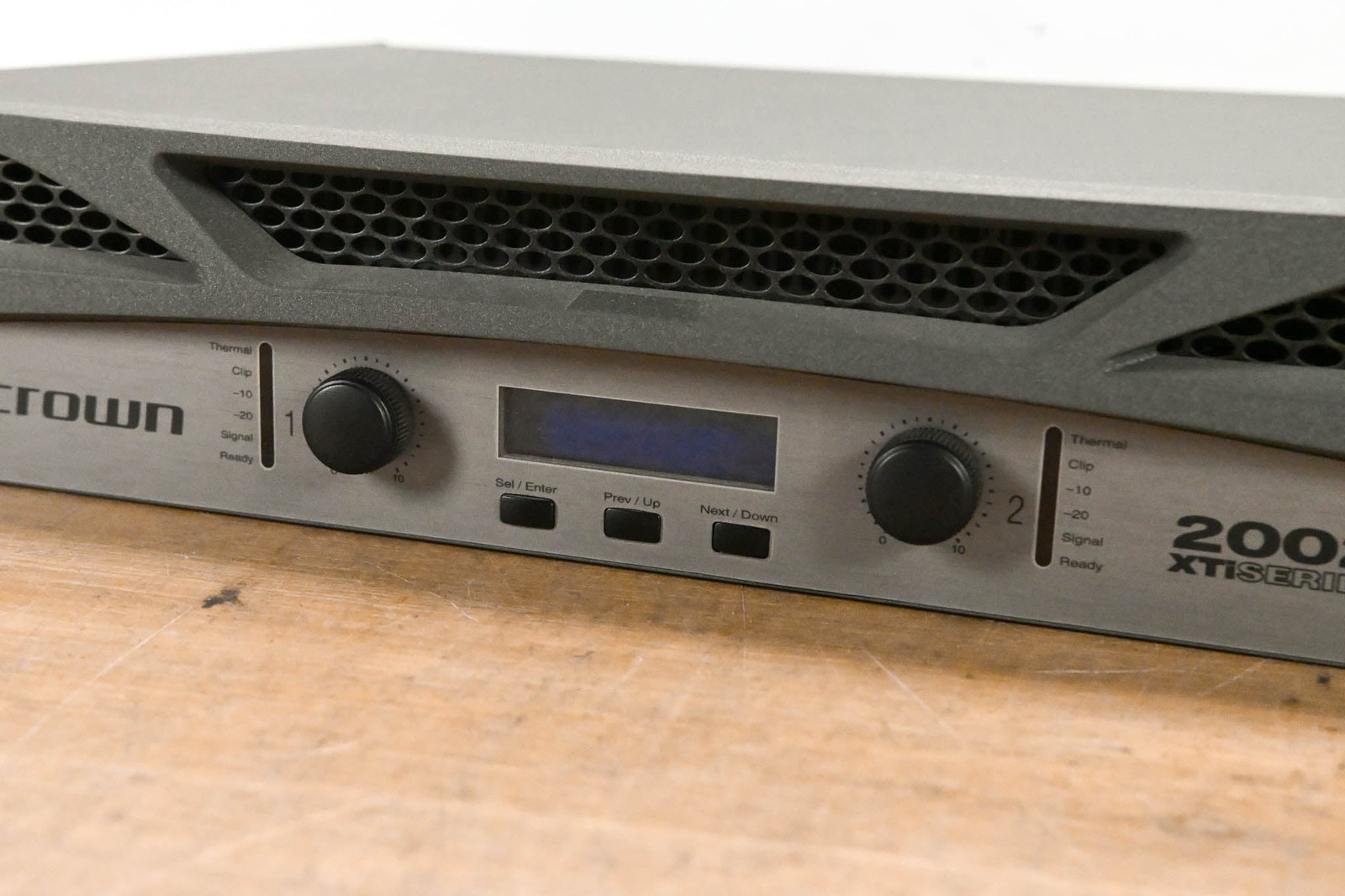 Crown XTi 2002 2-Channel Power Amplifier CG013CZ