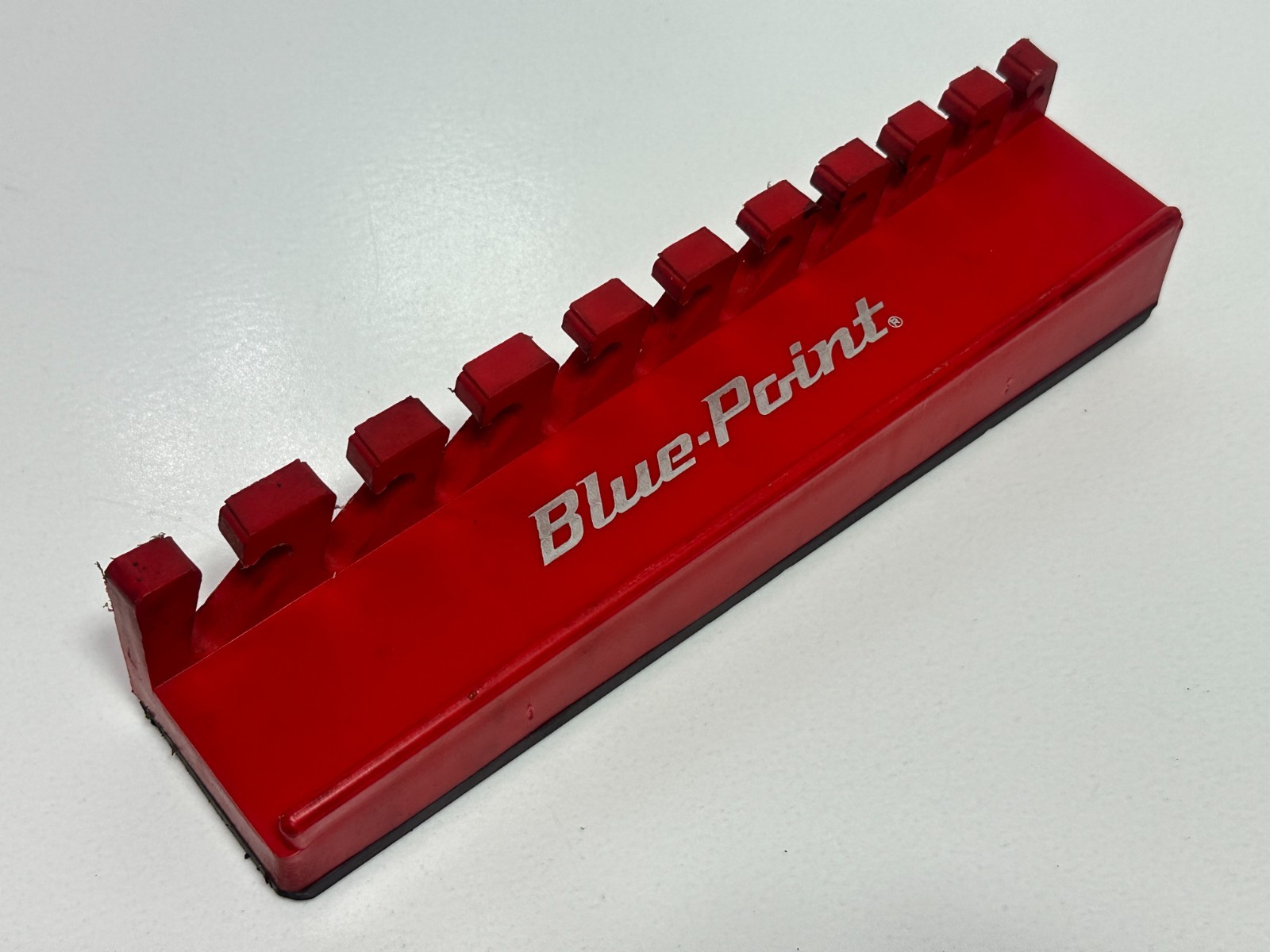 Blue Point Tools USA 10 Slot Magnetic MECHANICS TIME SAVER Wrench Holder Rack