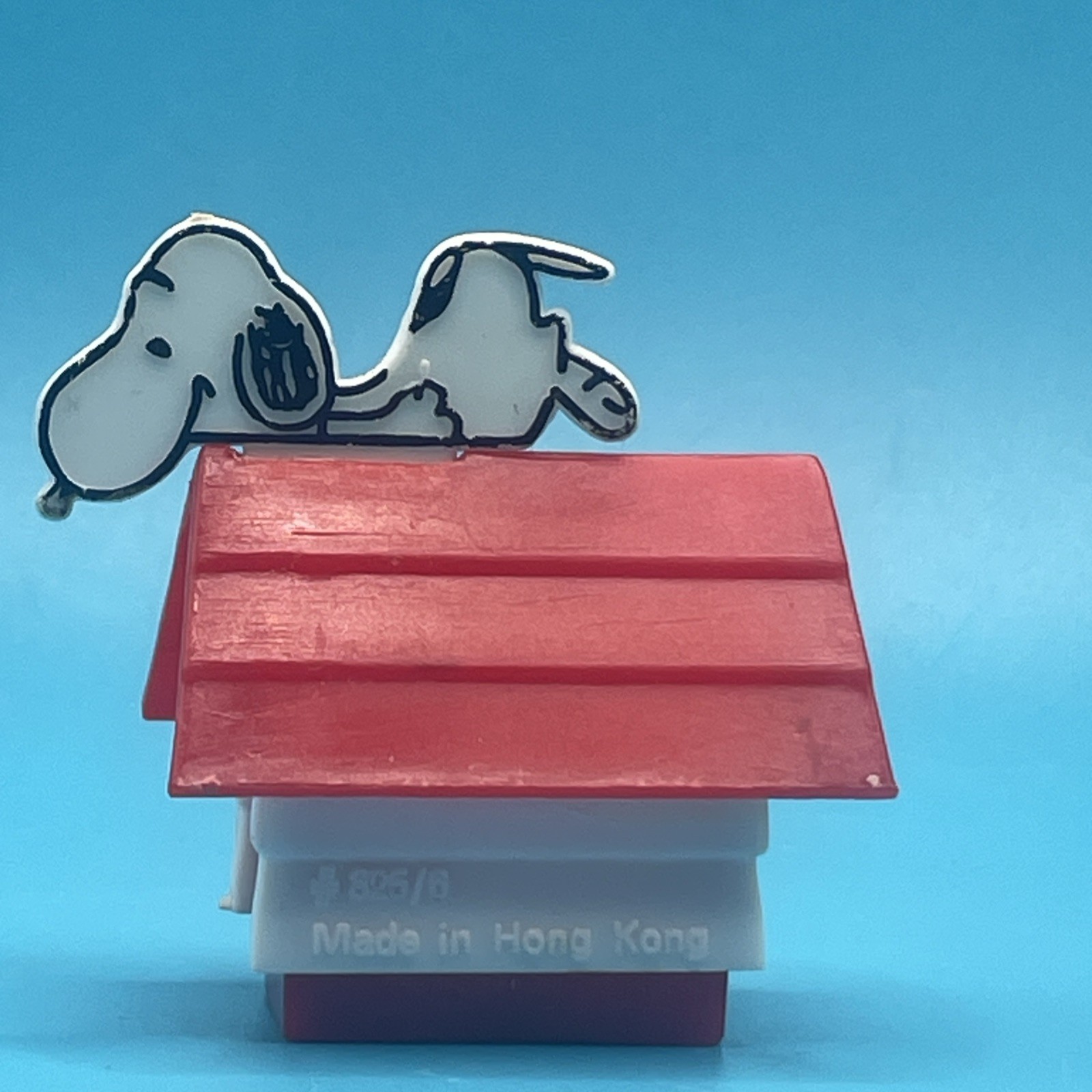 Snoopy Doghouse Pencil Sharpener School Kid’s Peanuts Vintage 1970
