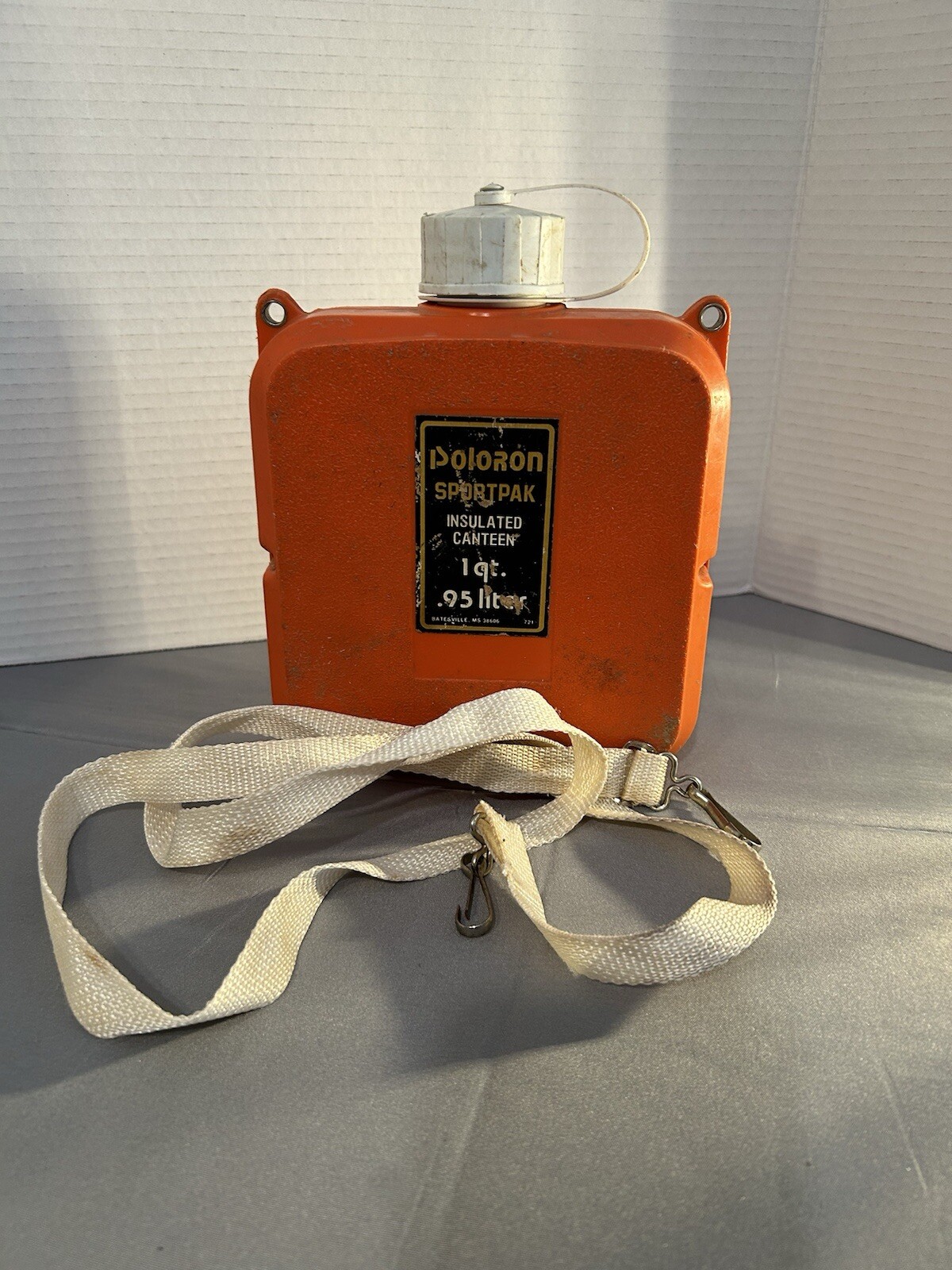 Vintage Poloron Sportpak Insulated Canteen 1 Quart Hiking Camping With Strap