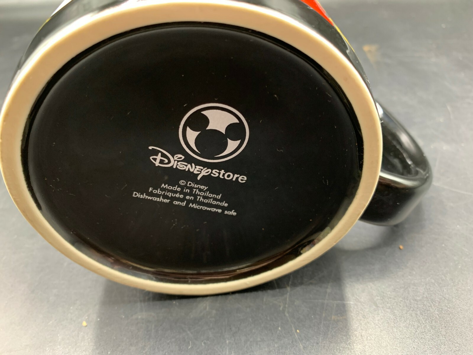 JUMBO DISNEY MUG- CLASSIC MICKEY DISNEY STORE EXCLUSIVE