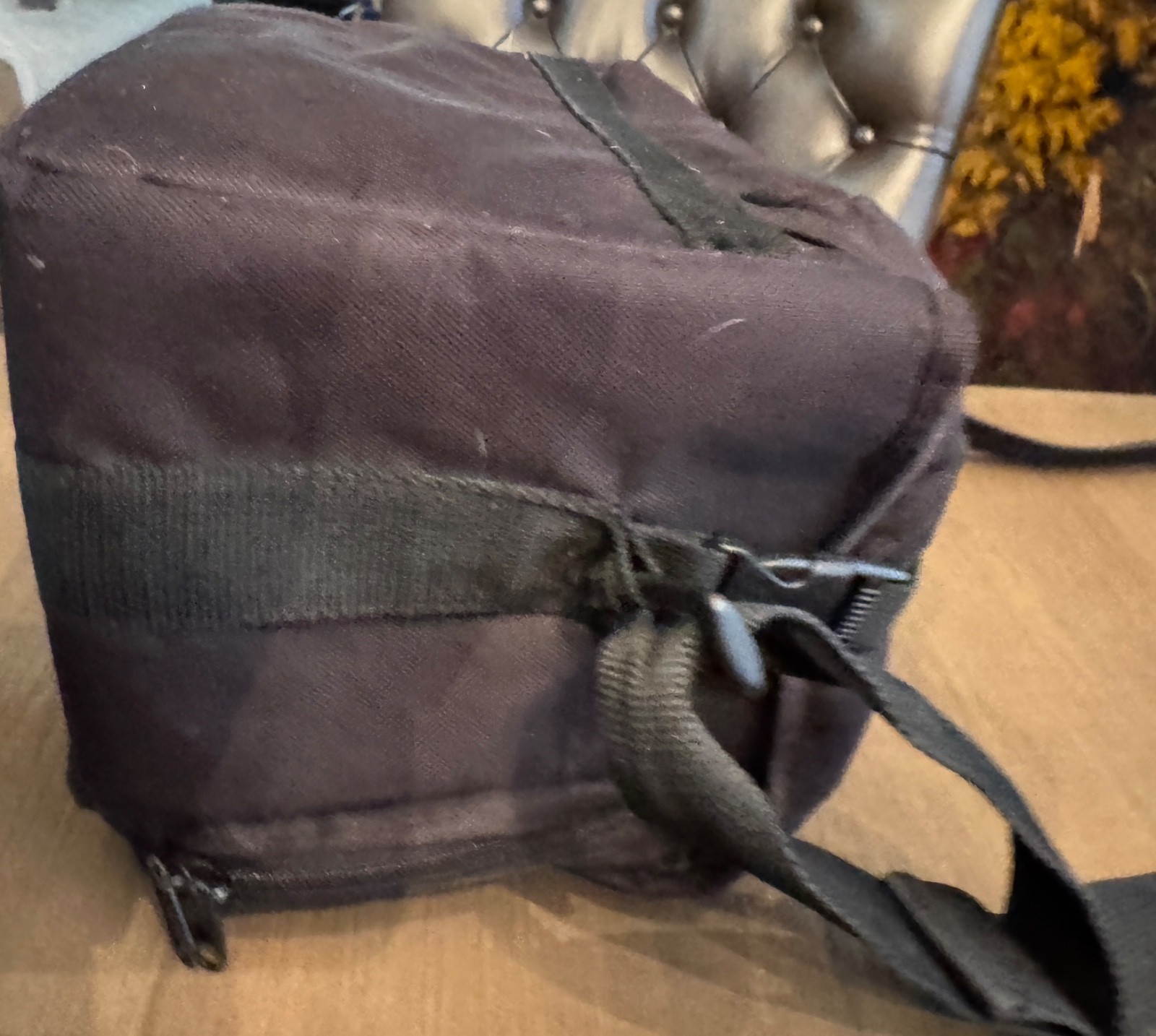 NIKON Camera Bag Adjustable Shoulder Interior Pouches AUTHENTIC