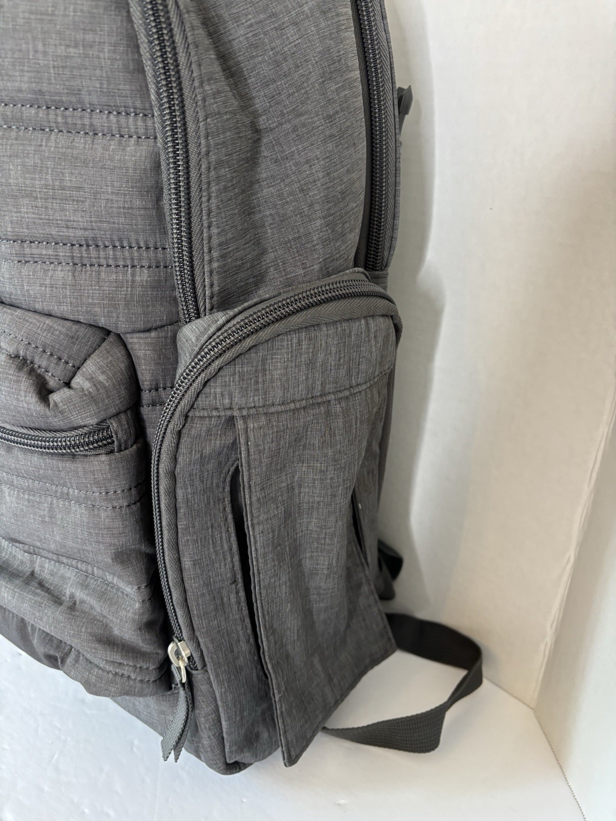 Eddie Bauer Gray Zip Backpack Multiple Compartments Unisex Adults Pre-Owned