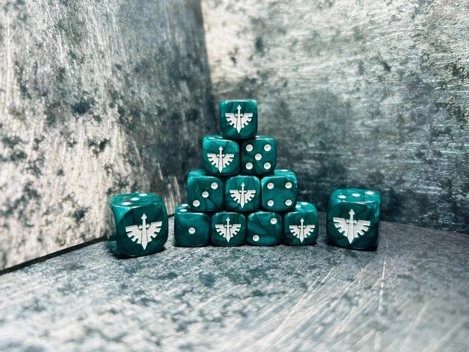 Dark Angels ,25x 12mm Custom Inspired Dice