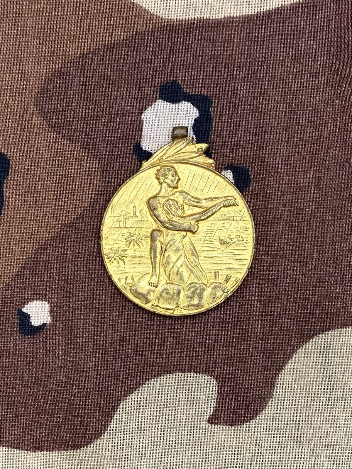 Original Iraqi 1954 Flood Rescue Medal, Kingdom Of Iraq Era, Iraq War Bringback