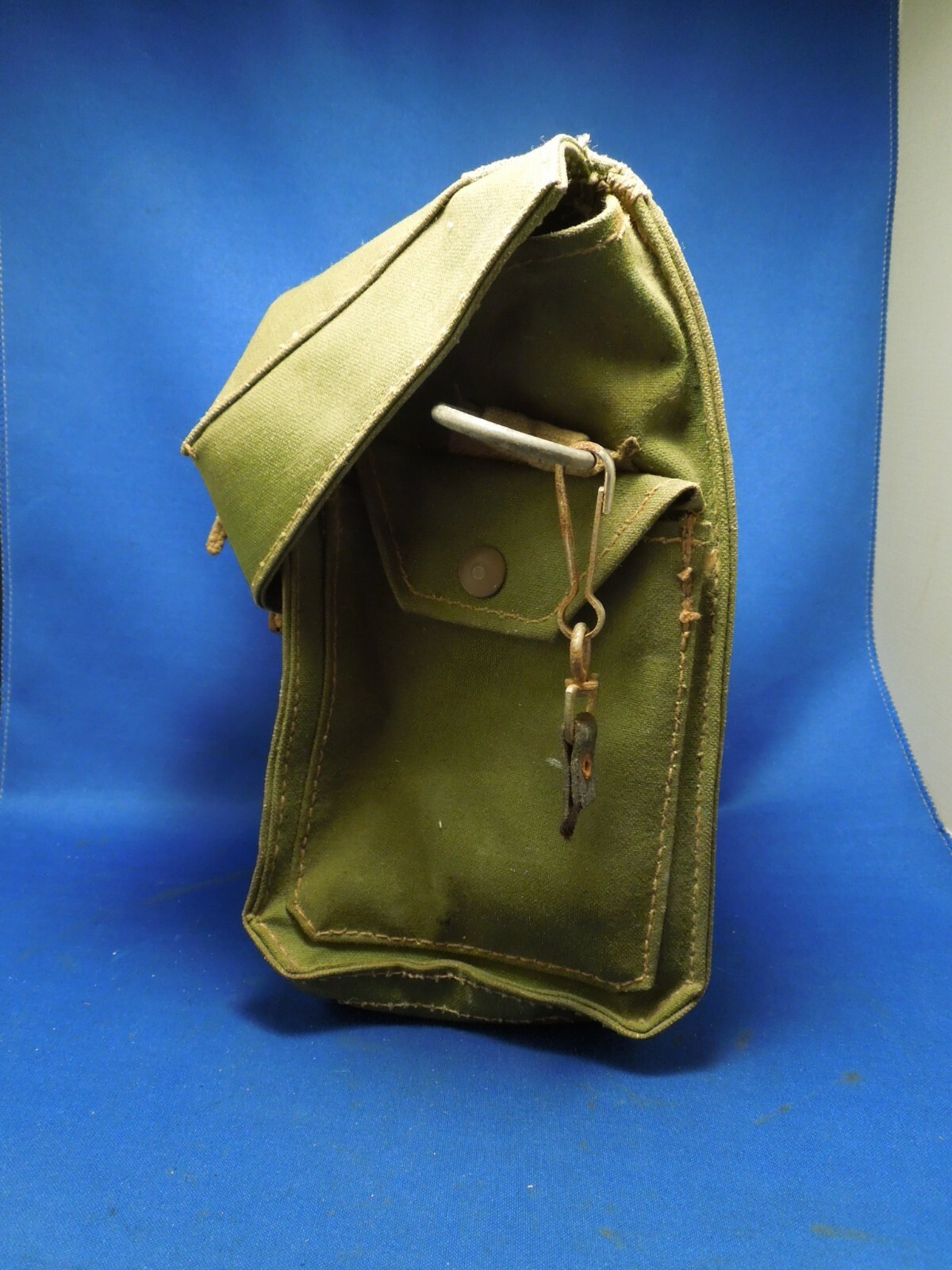 Vintage WWII British Mask Light II J.H. & Co Bag Case