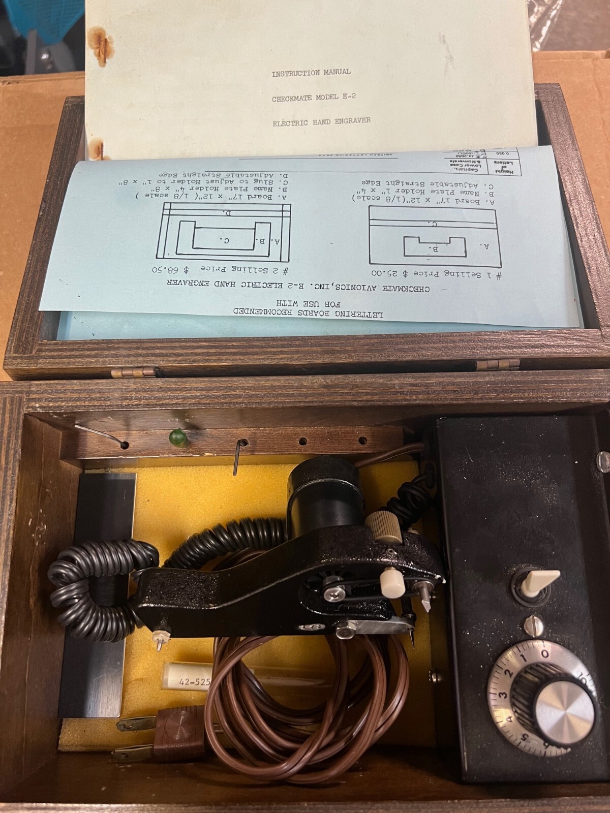 Checkmate Avionics E-2 Hand Engraver