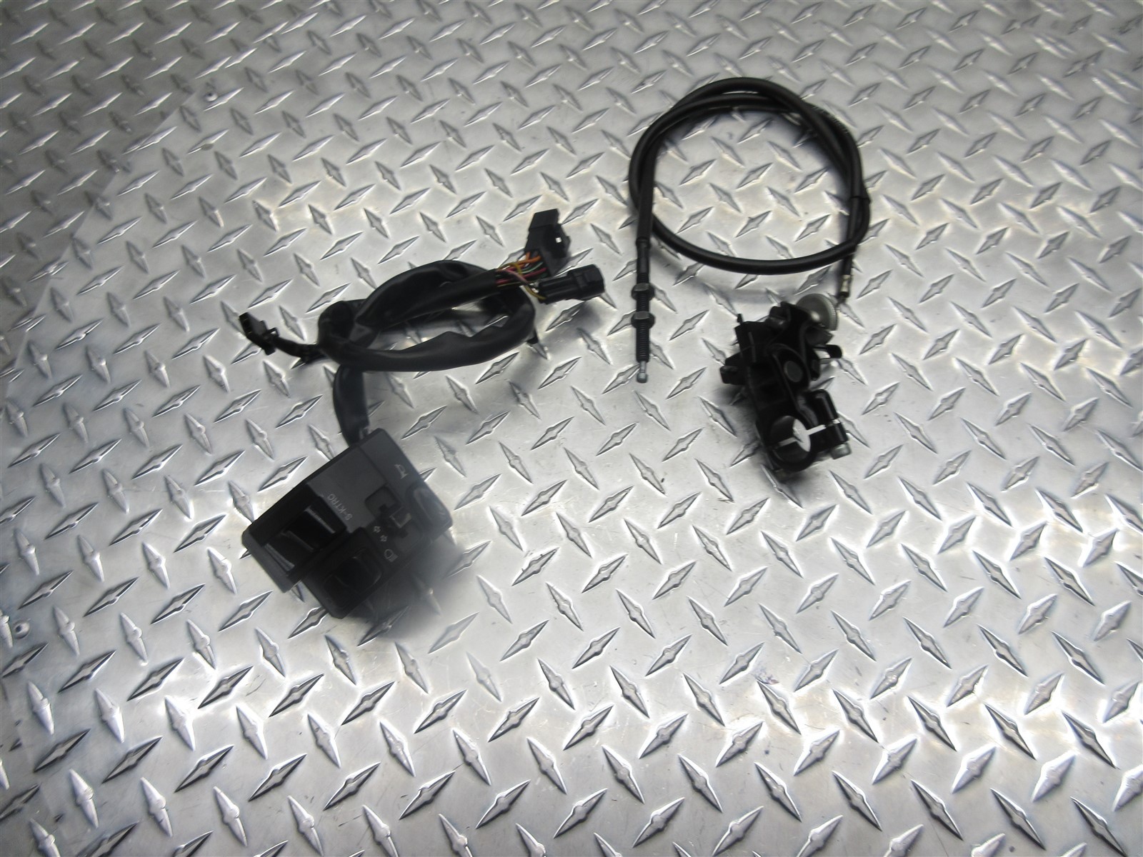 2012 11-15 Kawasaki ZX10R ZX1000 ZX1000D ZX10 Left Switch Clutch Perch Cable Lot