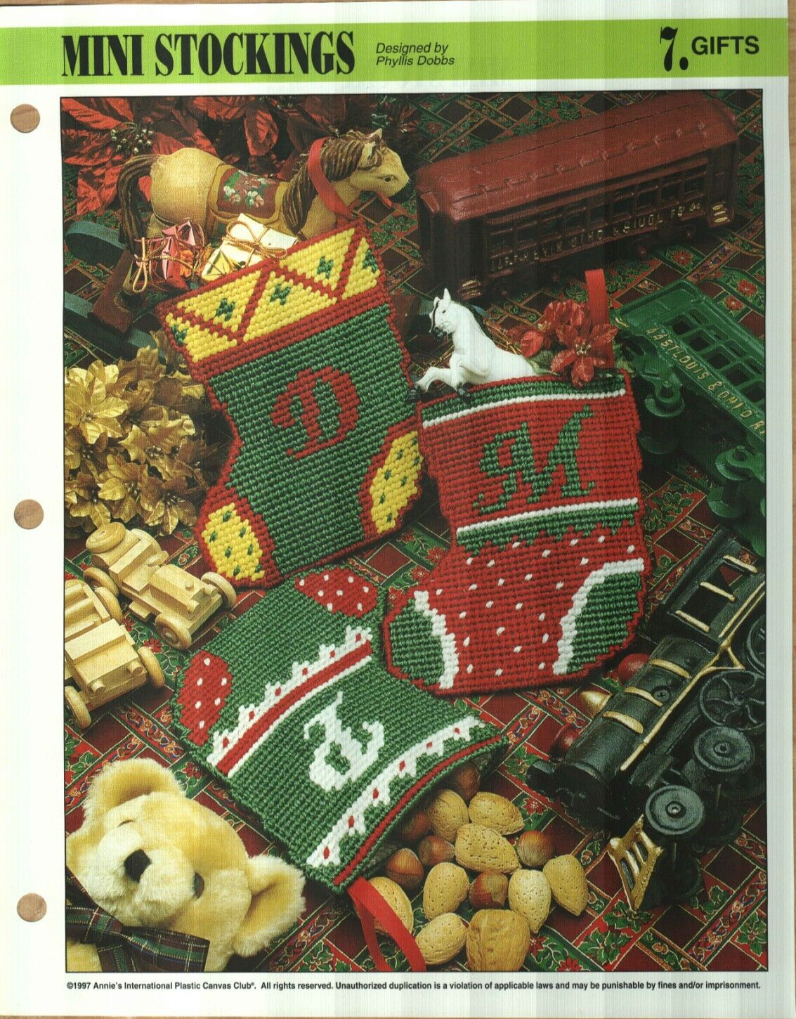 NEW 3 MINI STOCKINGS CHRISTMAS ANNIE'S PLASTIC CANVAS PATTERN INSTRUCTIONS