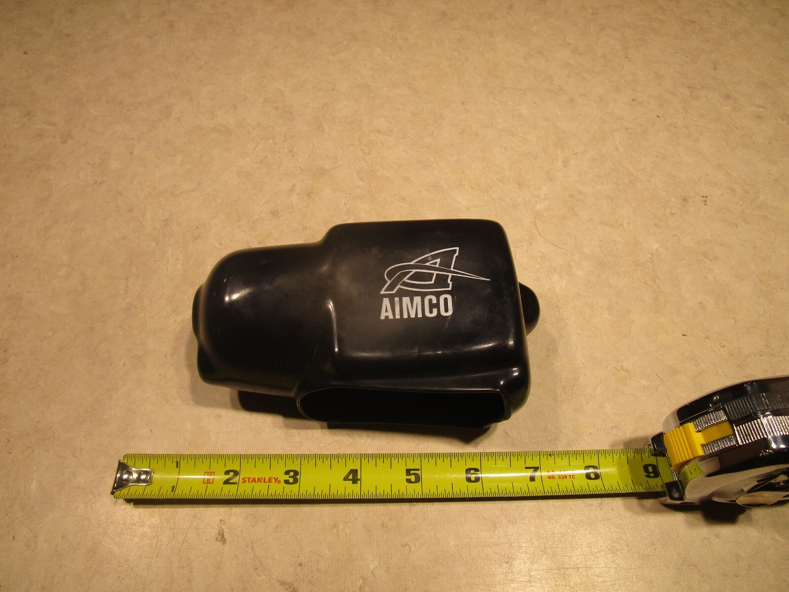 AIMCO URYU A100-843-1A RUBBER BODY JACKET, S0439
