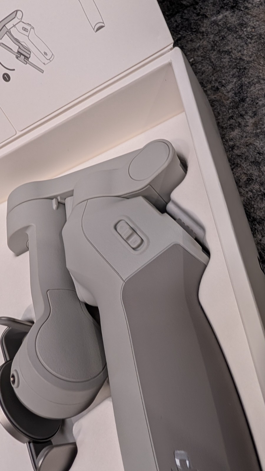 DJI Osmo Mobile SE Gimbal 3-Axis Portable Foldable for Android iPhone 🔥New🔥