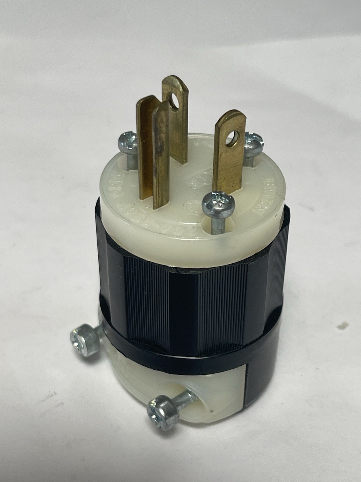Straight Blade Plug, 6-20P, 20A, 250V AC, 2 Pole, Screw Terminals, (25JL155)