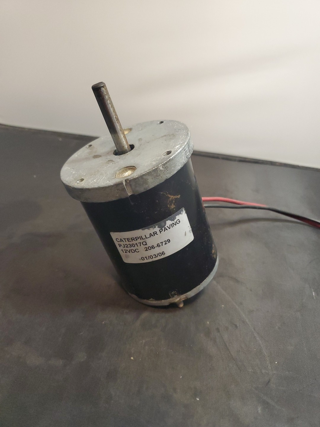 2066729 Genuine OEM CAT  12VDC Motor  Caterpillar  206-6729