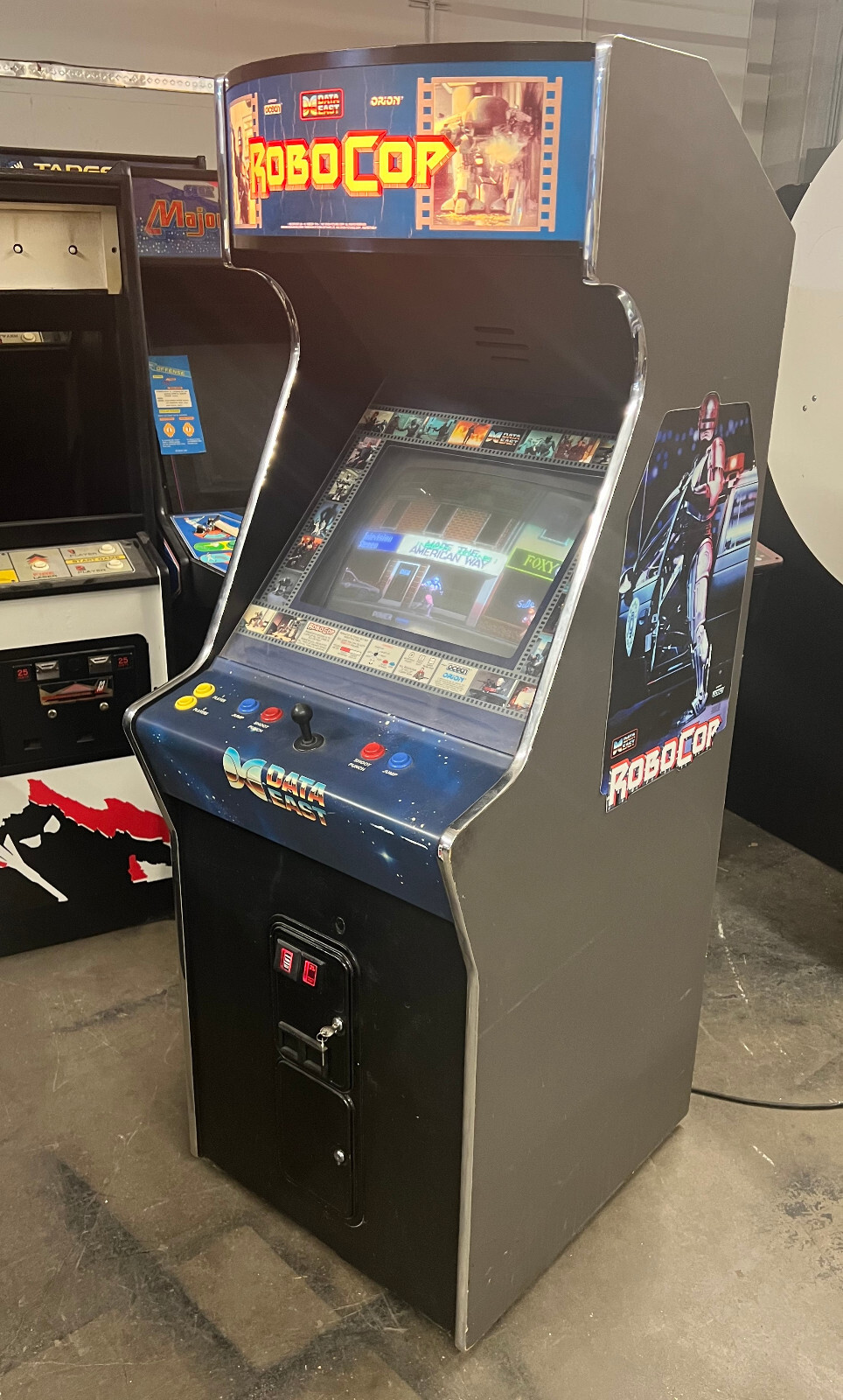 ROBOCOP ARCADE MACHINE by DATAEAST 1988 (Excellent) *RARE*