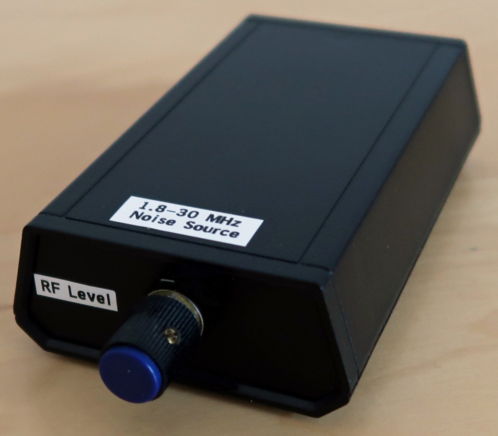 Homebrew 1.8 to 30 MHz Noise Source