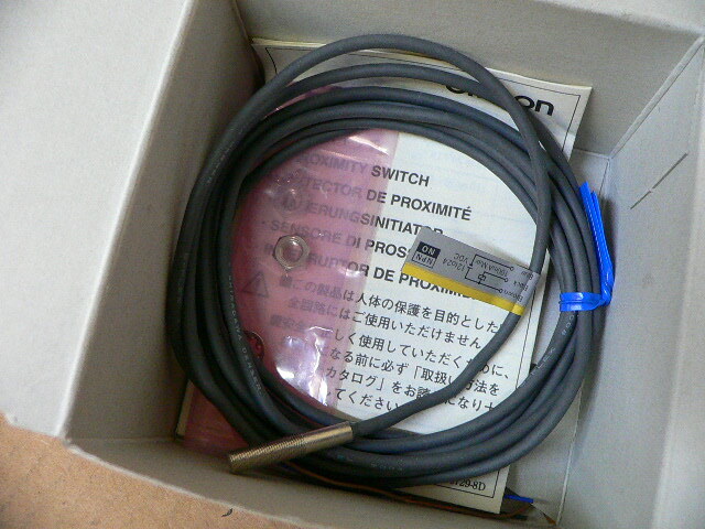 1pc New Omron E2E-X1C1 / E2EX1C1 Proximity Switch Free Shipping