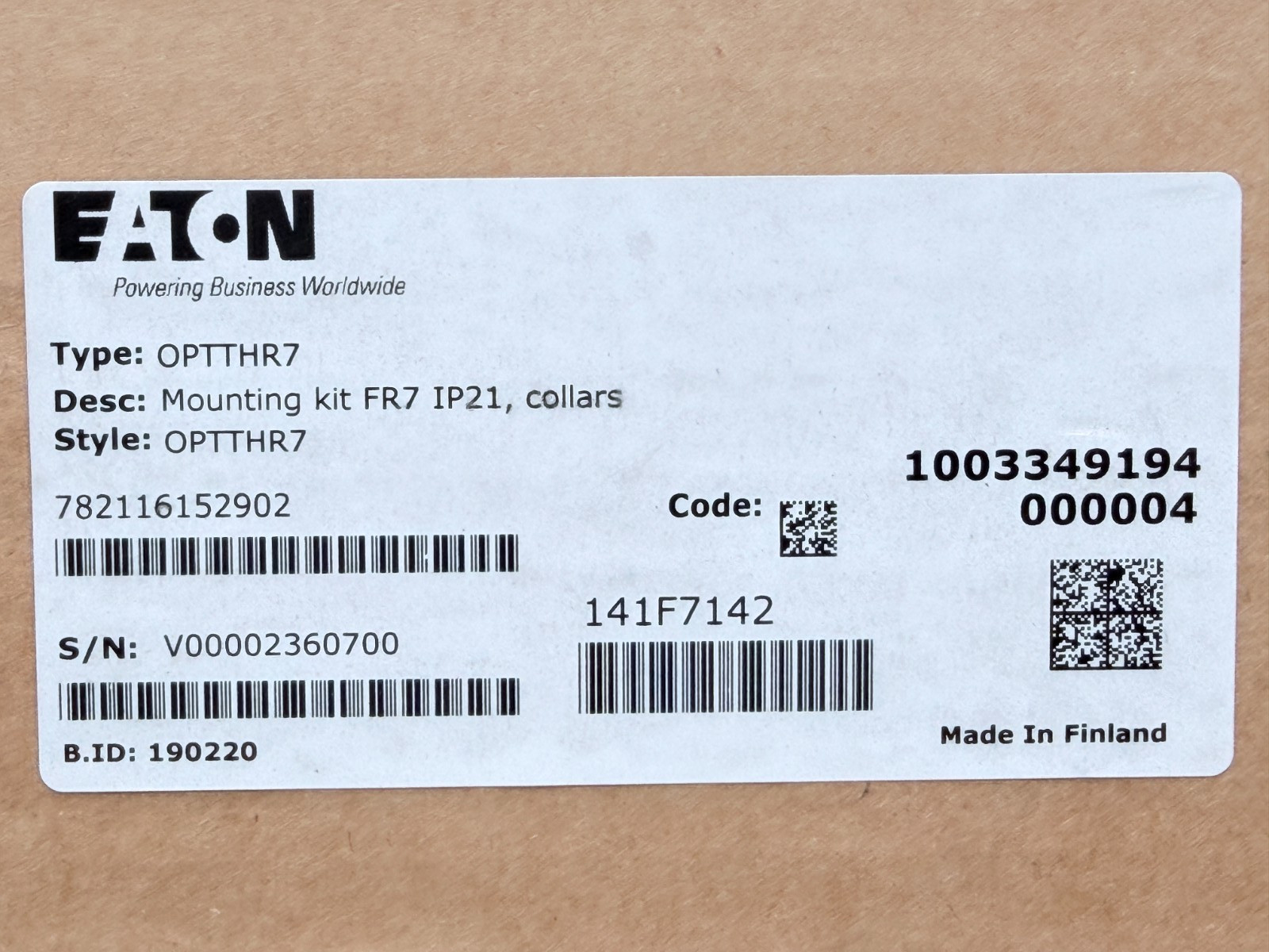 NEW Eaton OPTTHR7 Mounting Kit, SVX Frame 7 Flange Kit, Type 12/IP54