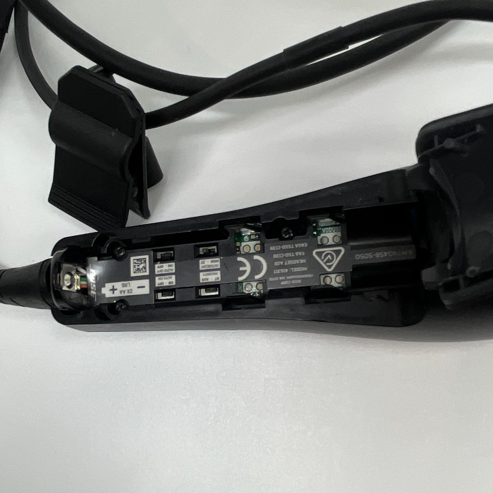Bose A20 ANR Aviation Headset Single Lemo 6 Pin Plug With Bluetooth