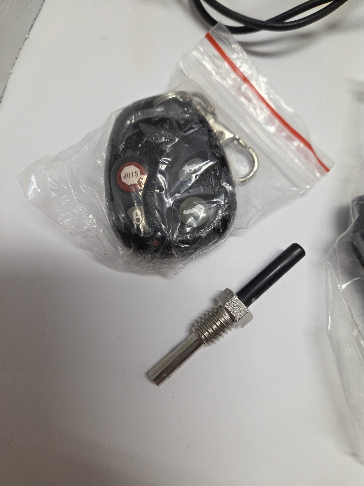 BULLDOG SECURITY Remote Starter, Keyless Entry & Remote RS1200E