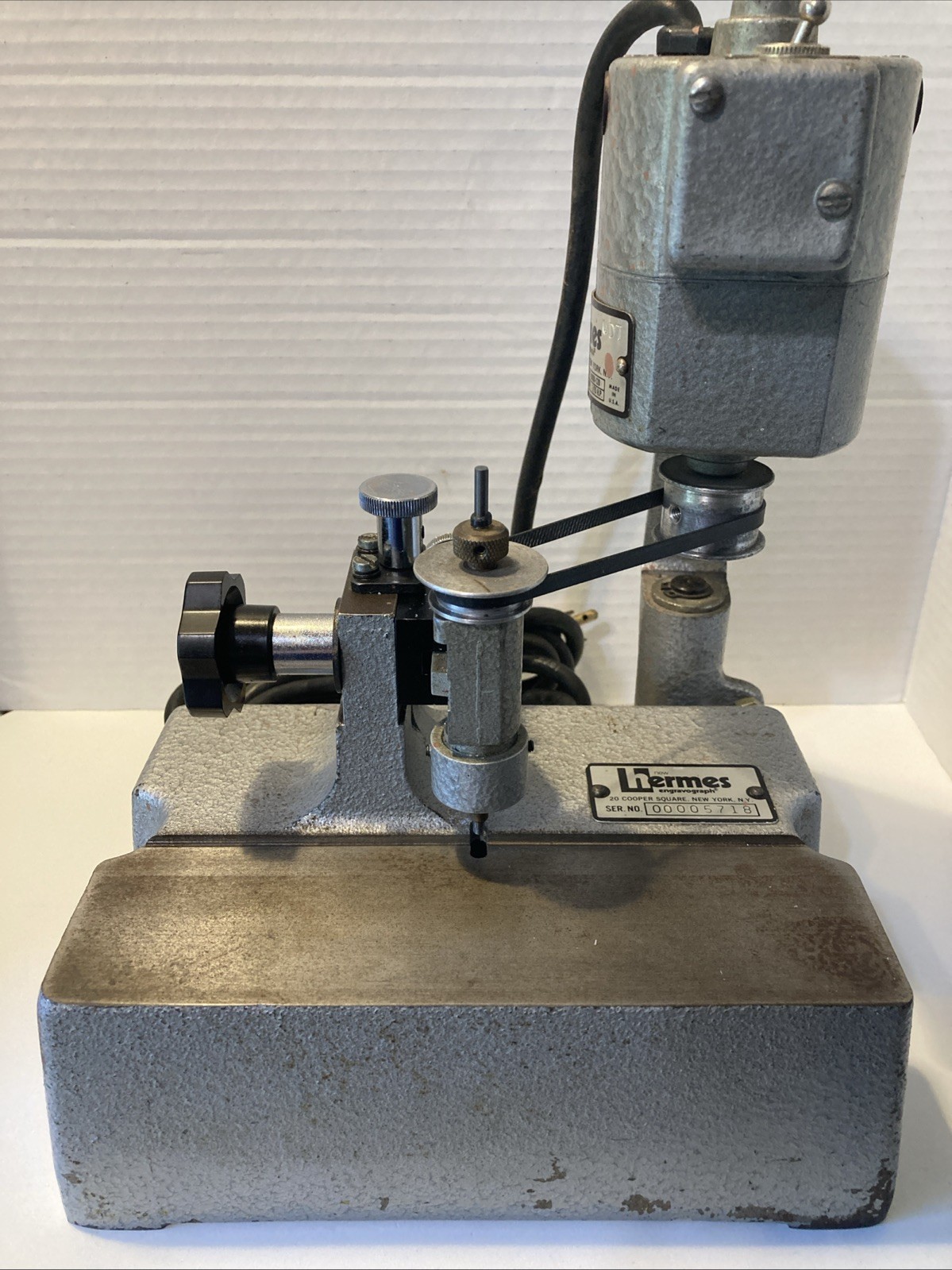 New Hermes Engravograph B4 Beveler Edge Router For Plastics & Soft Metals Works