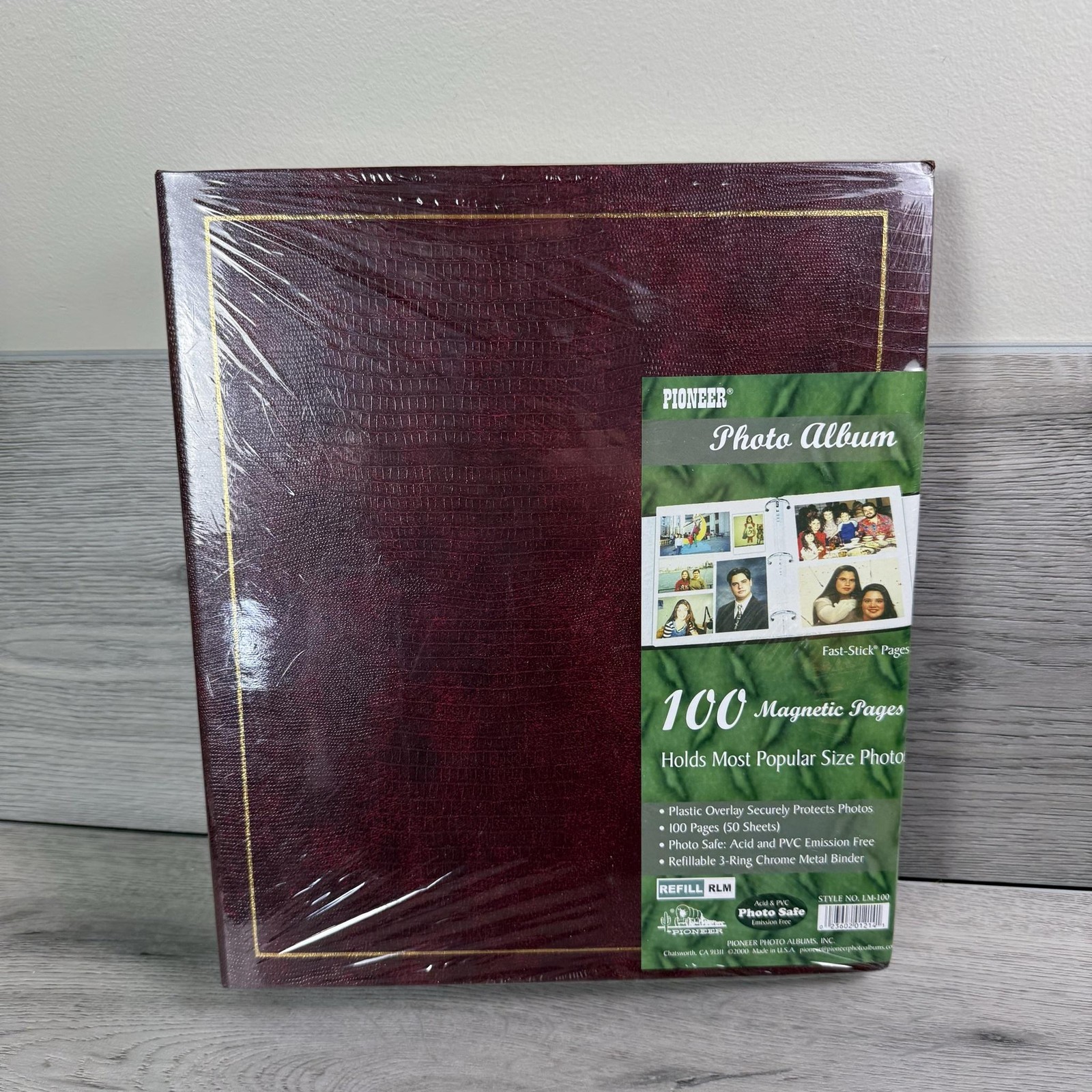 Pioneer Photo Album 100 Magnetic Pages Burgundy Refillable 3-Ring USA Photo Safe