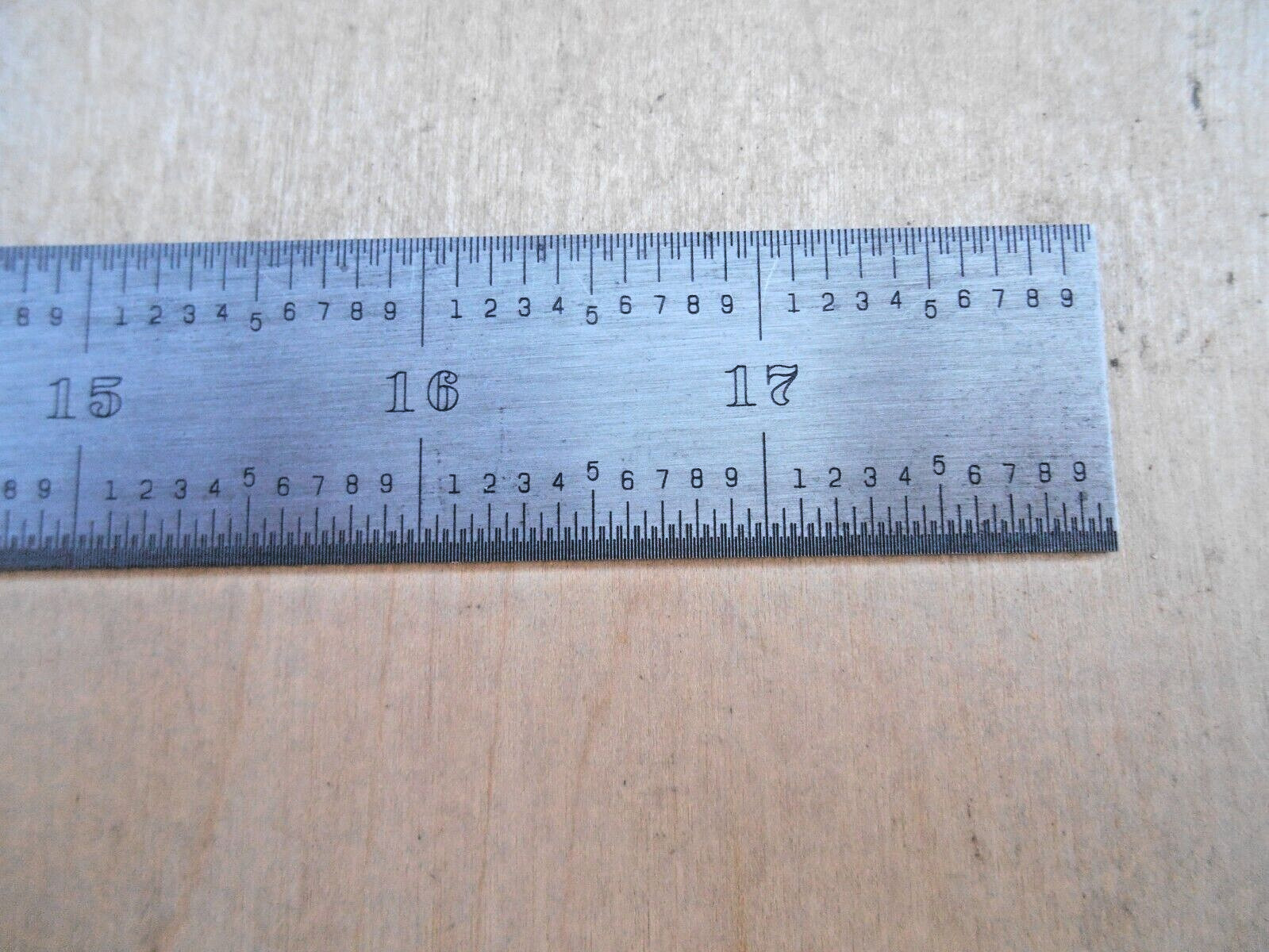 UNION TOOL CO. 405-18" #16 GRAD. MACHINIST RULE