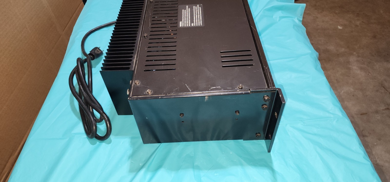 JBL UREI Model 6230 POWER AMPLIFIER AMP Two Channel Rack Mount