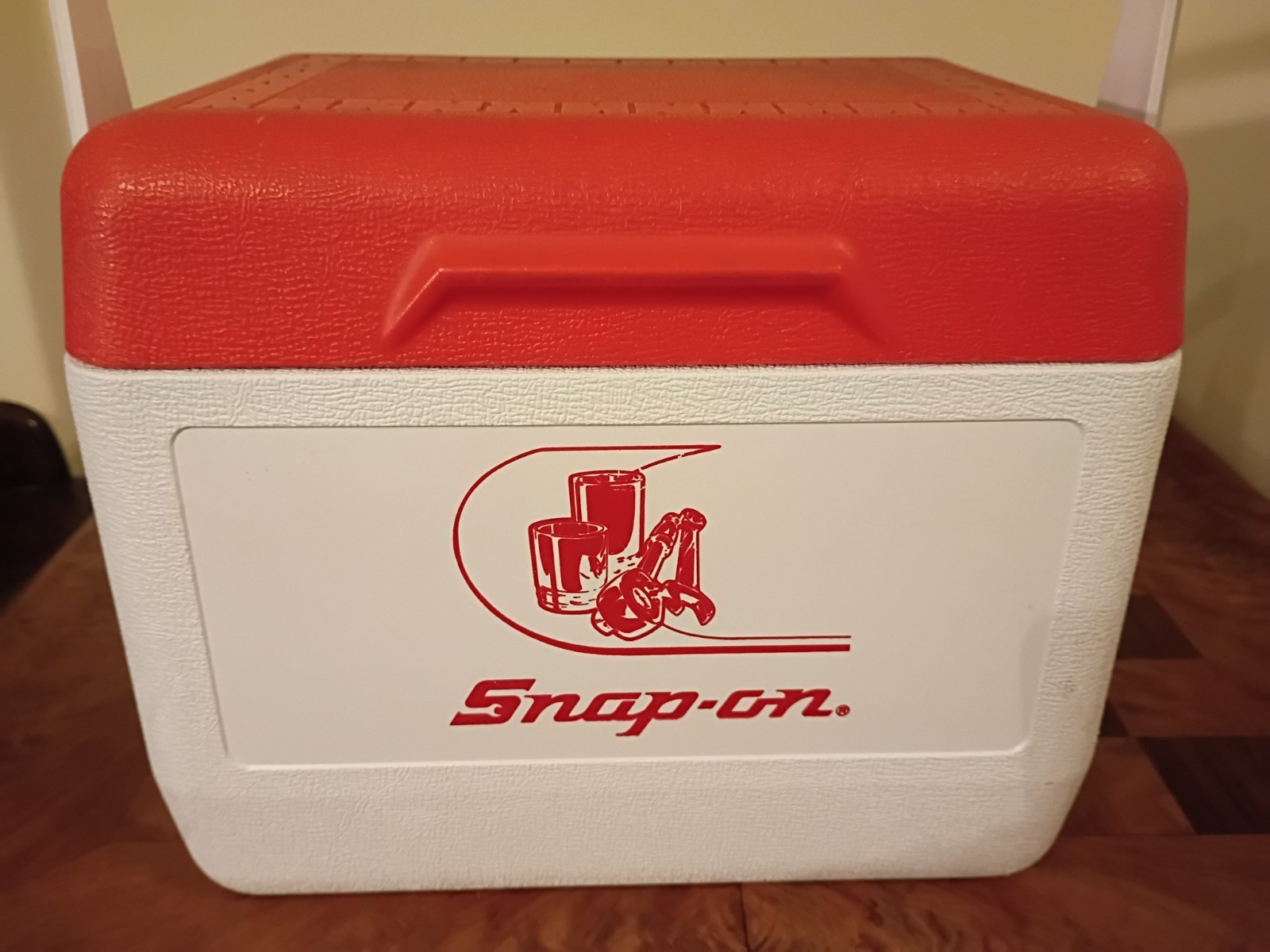 Vintage Snap On Tools Cooler Gott Brand Model 1806 Red & White