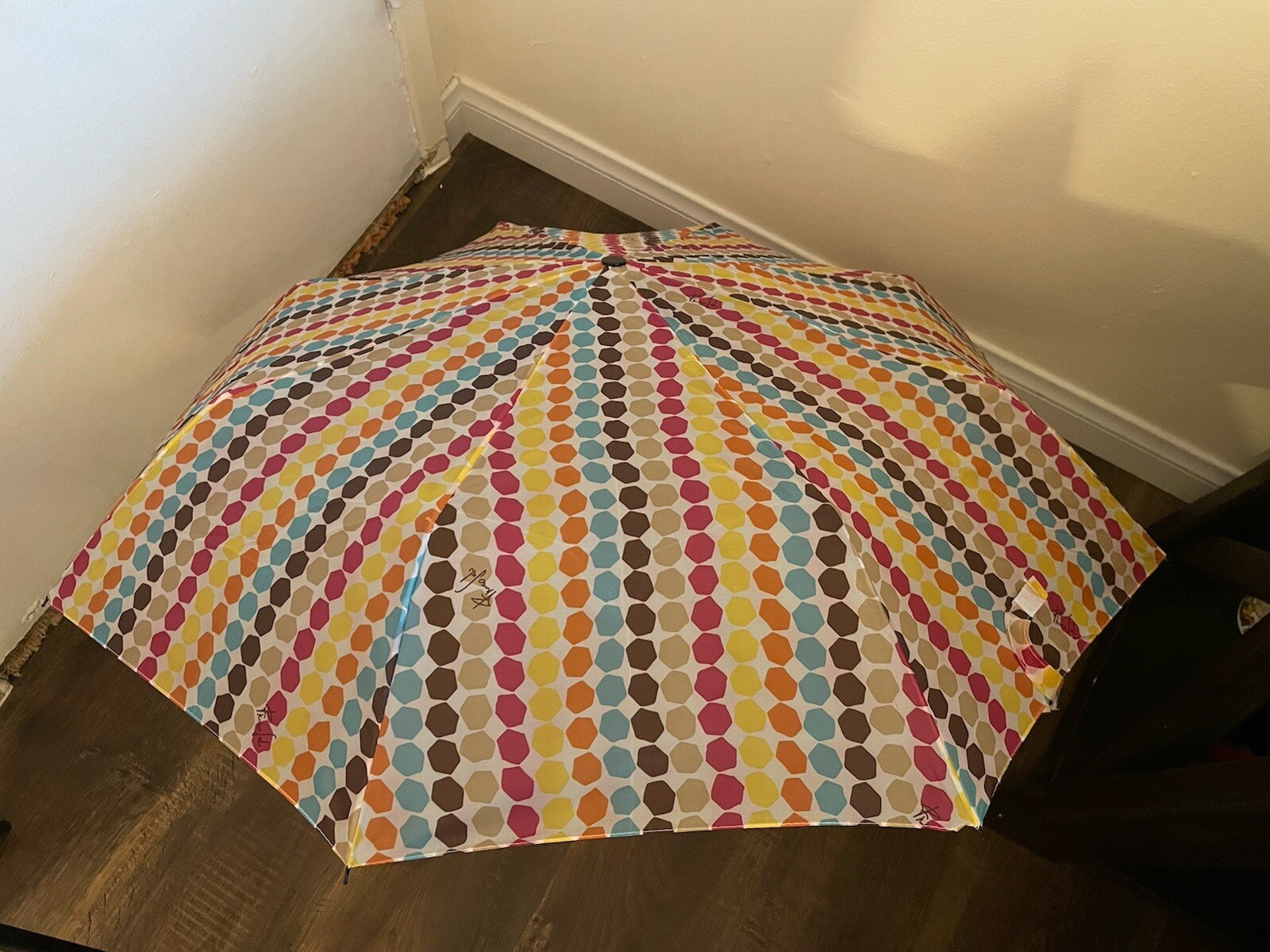 Vintage FRANCO SARTO Multi Color Collapsable Umbrella With Cover