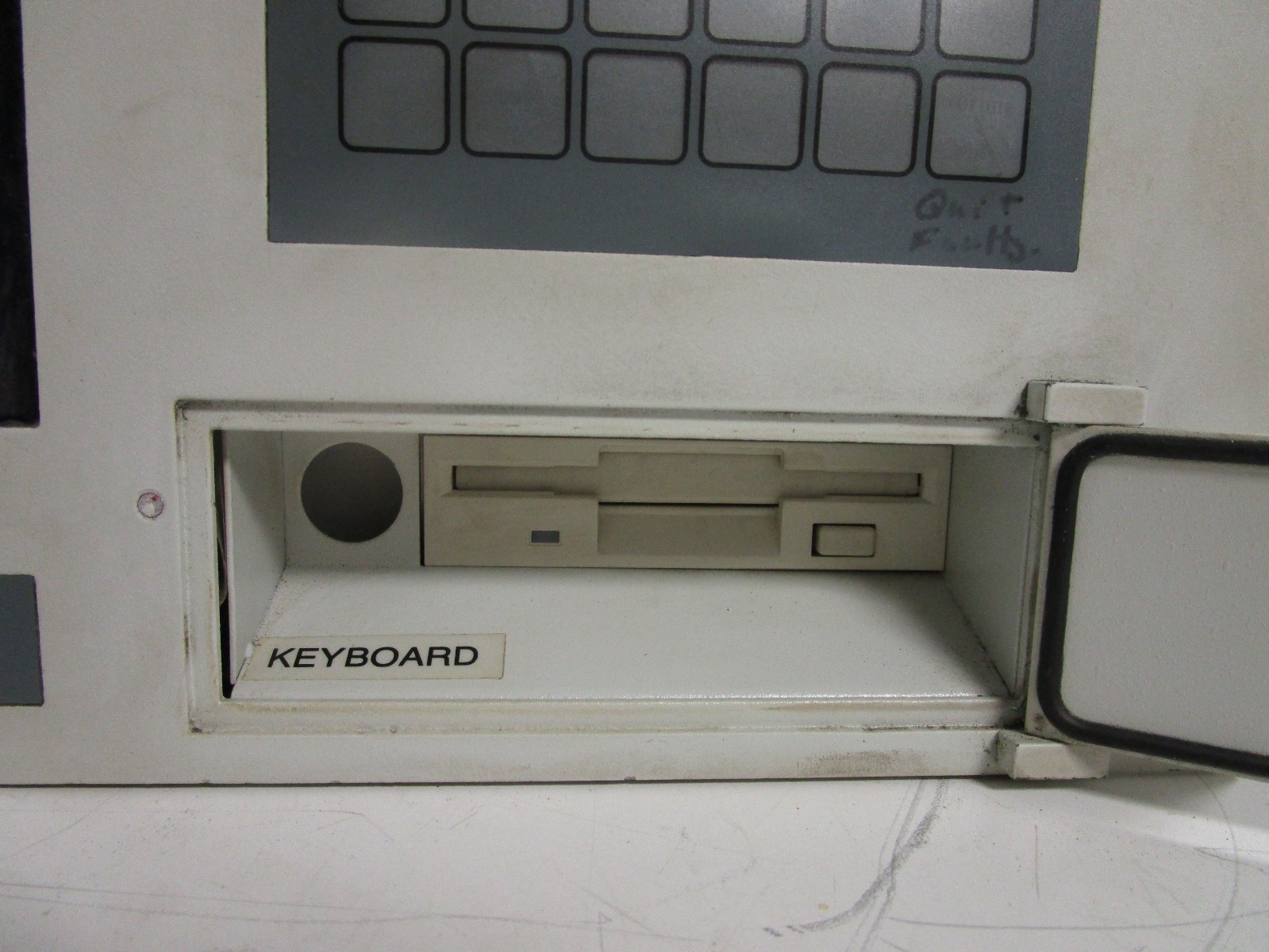 Heidenhain: LS 406 Sealed Linear Encoder Machine Controller / Computer
