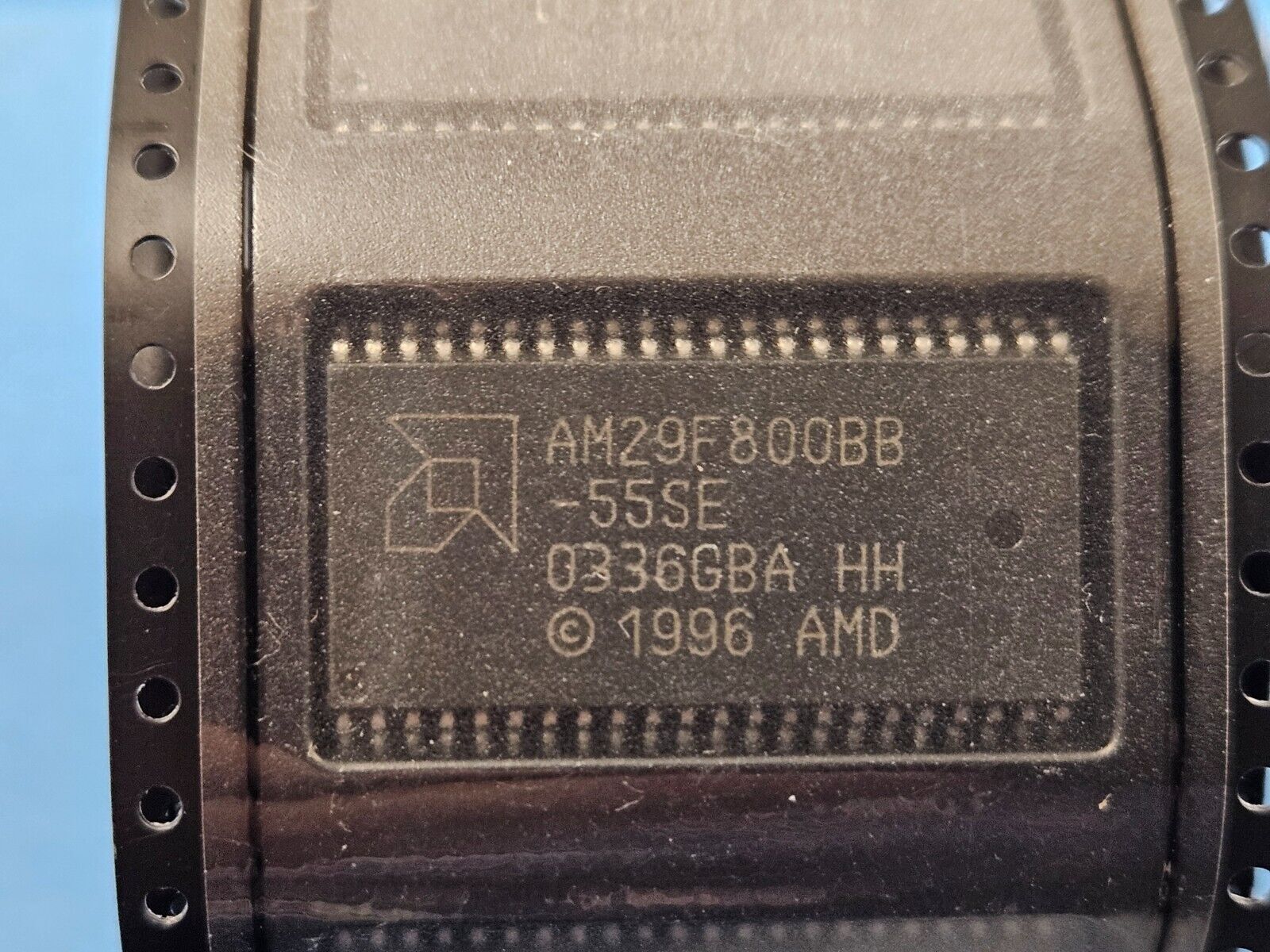 (2pcs) AM29F800BB-55SE AMD Flash, 512KX16, 55ns, 44Pin SOIC